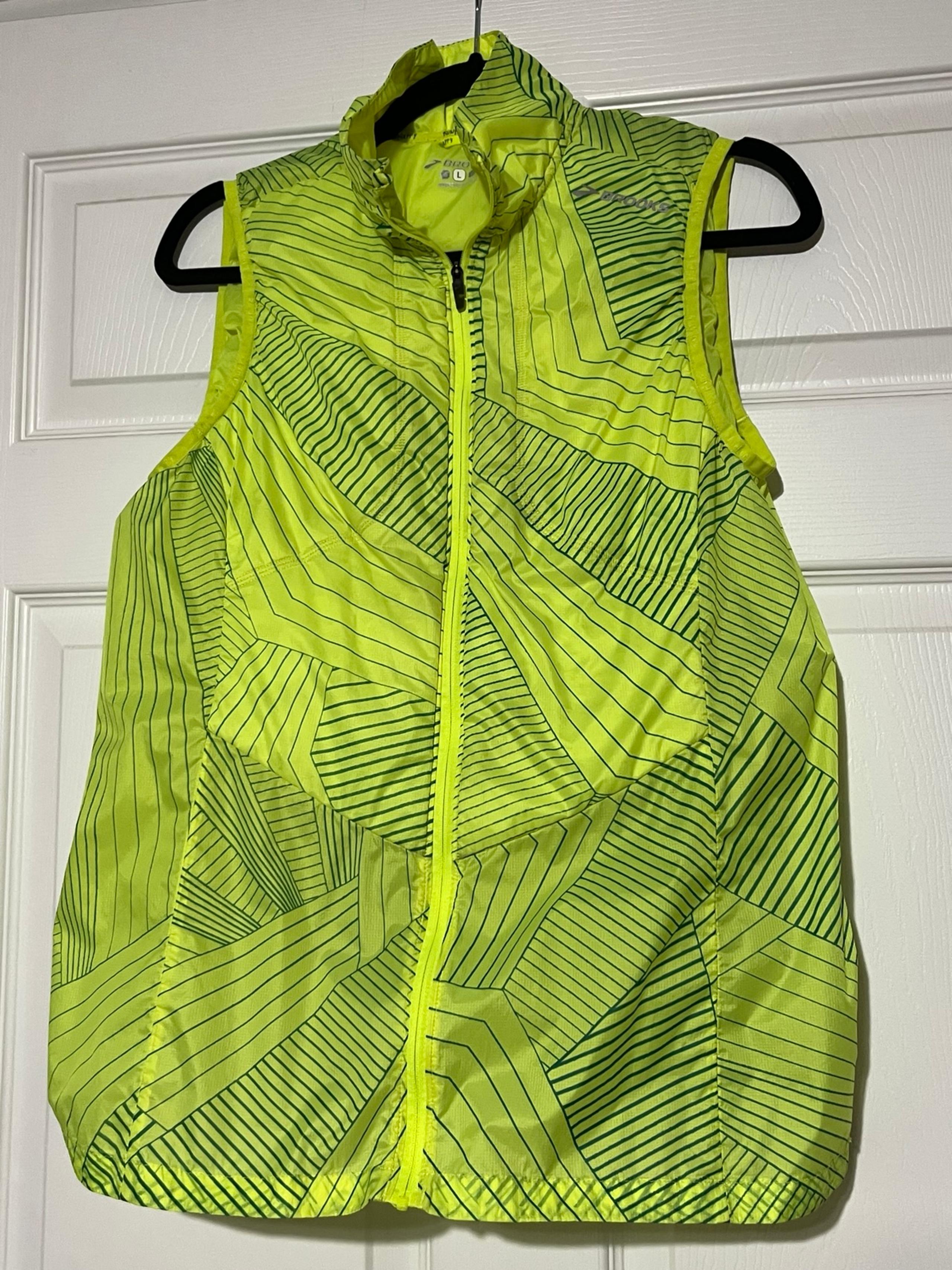 Brooks Vest Men Large Running Ultra Lightweight Walking Active Neon Yellow Green