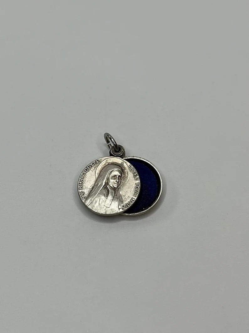 Vintage St. Bernadette Sliding French Catholic Circle Pendant