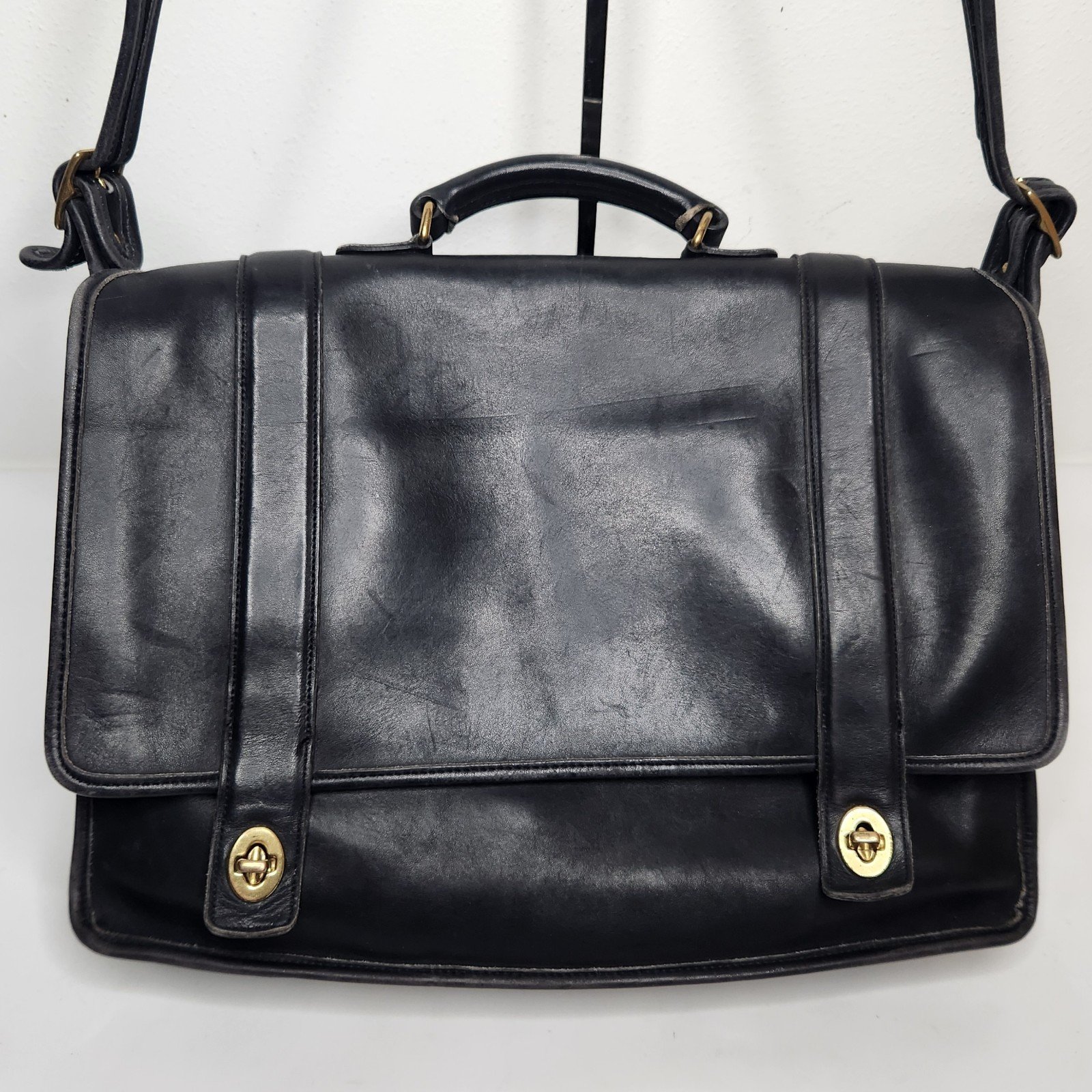 Vintage Coach 5274 Essex Briefcase Laptop Messenger Black Leather Bag Turn  Lock Messenger Bags