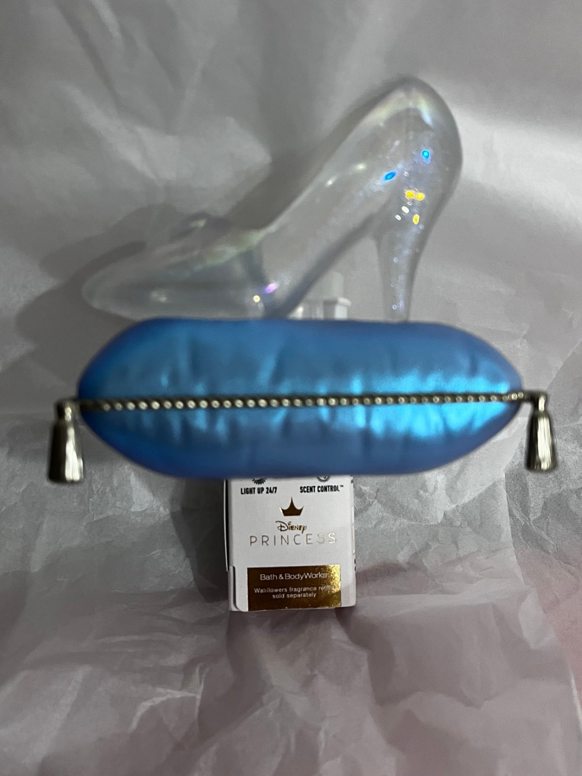 Bath & Body Works Disney Princess Cinderella Slipper Wallflower Plug In Light Up