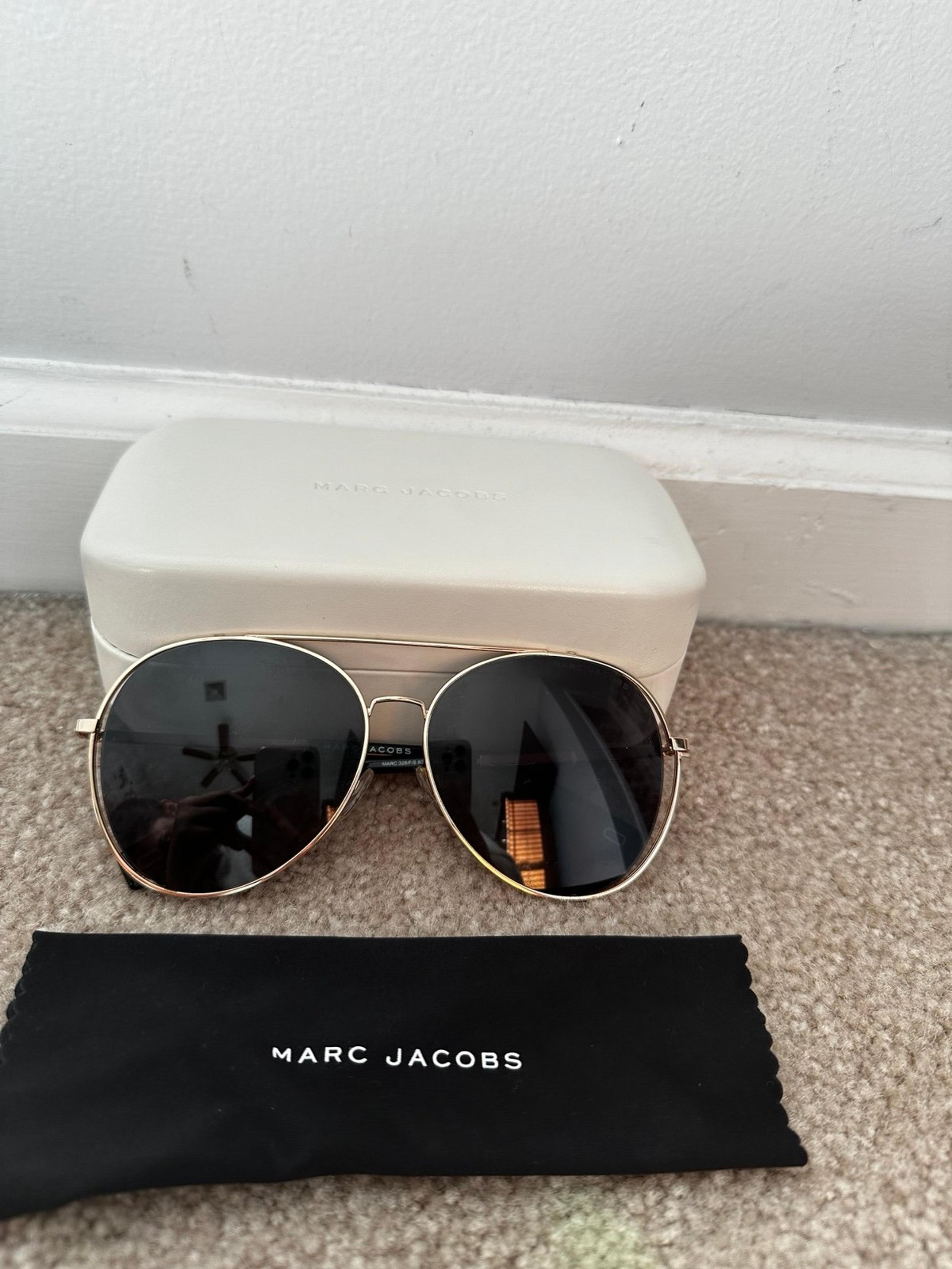 Marc Jacobs Women aviator Sunglasses