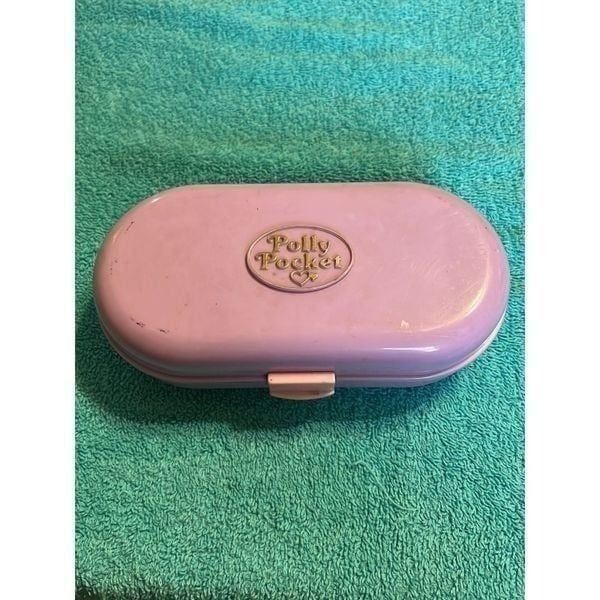 Vintage 1992 Polly Pocket Stamping