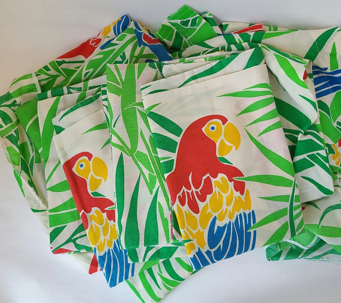 Vintage Burlington Macaw Parrot Twin Size Sheet Set - Vintage Sheet Set / Parrot