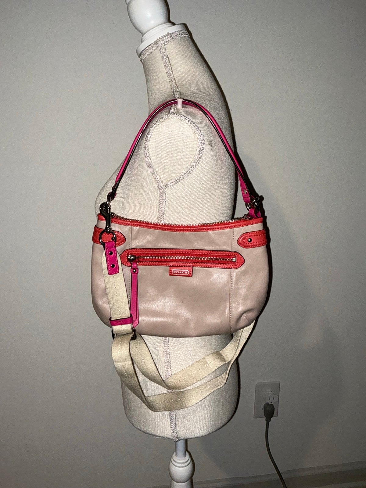 Coach daisy spectator leather crossbody bag