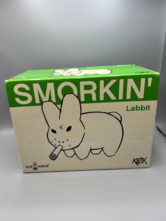 Frank Kozik Kidrobot 10 GID Green Smorkin' Labbit 2007