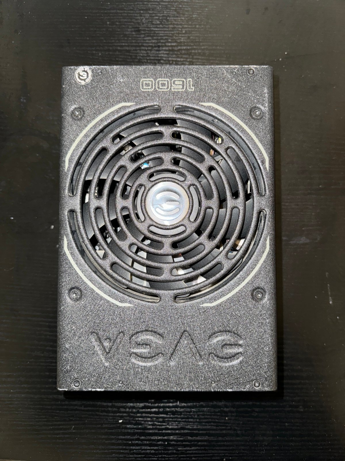 Power Supply 1600T2