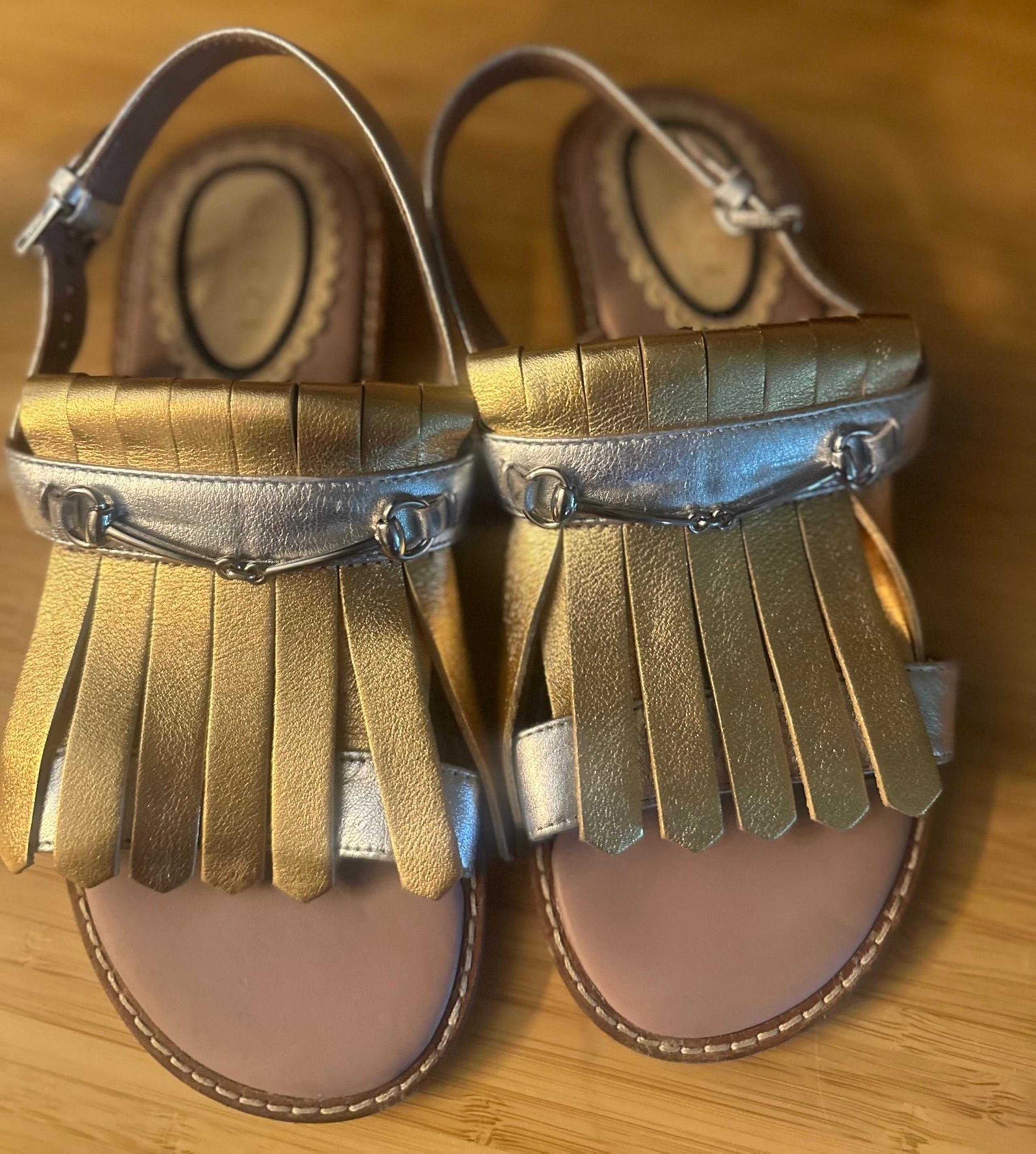Gucci sandals 29 12