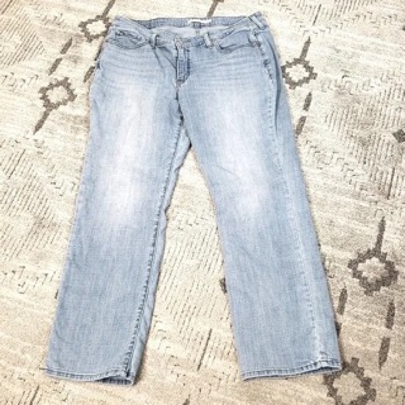 Levi's 18W 414 Classic Straight Jeans Light Blue Wash