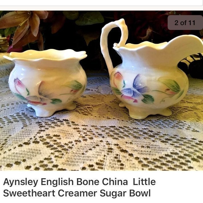 Aynsley Little Sweetheart Creamer/Sugar