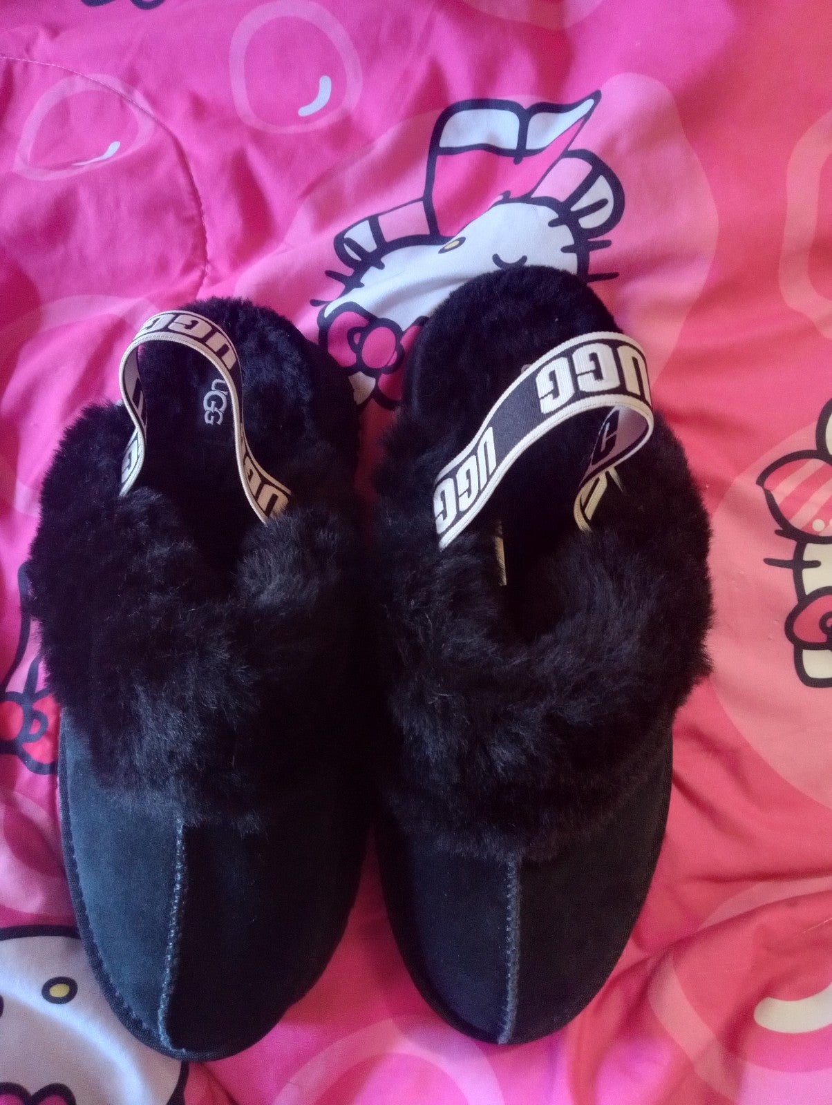 UGG Australia Black Funkettes sz 10
