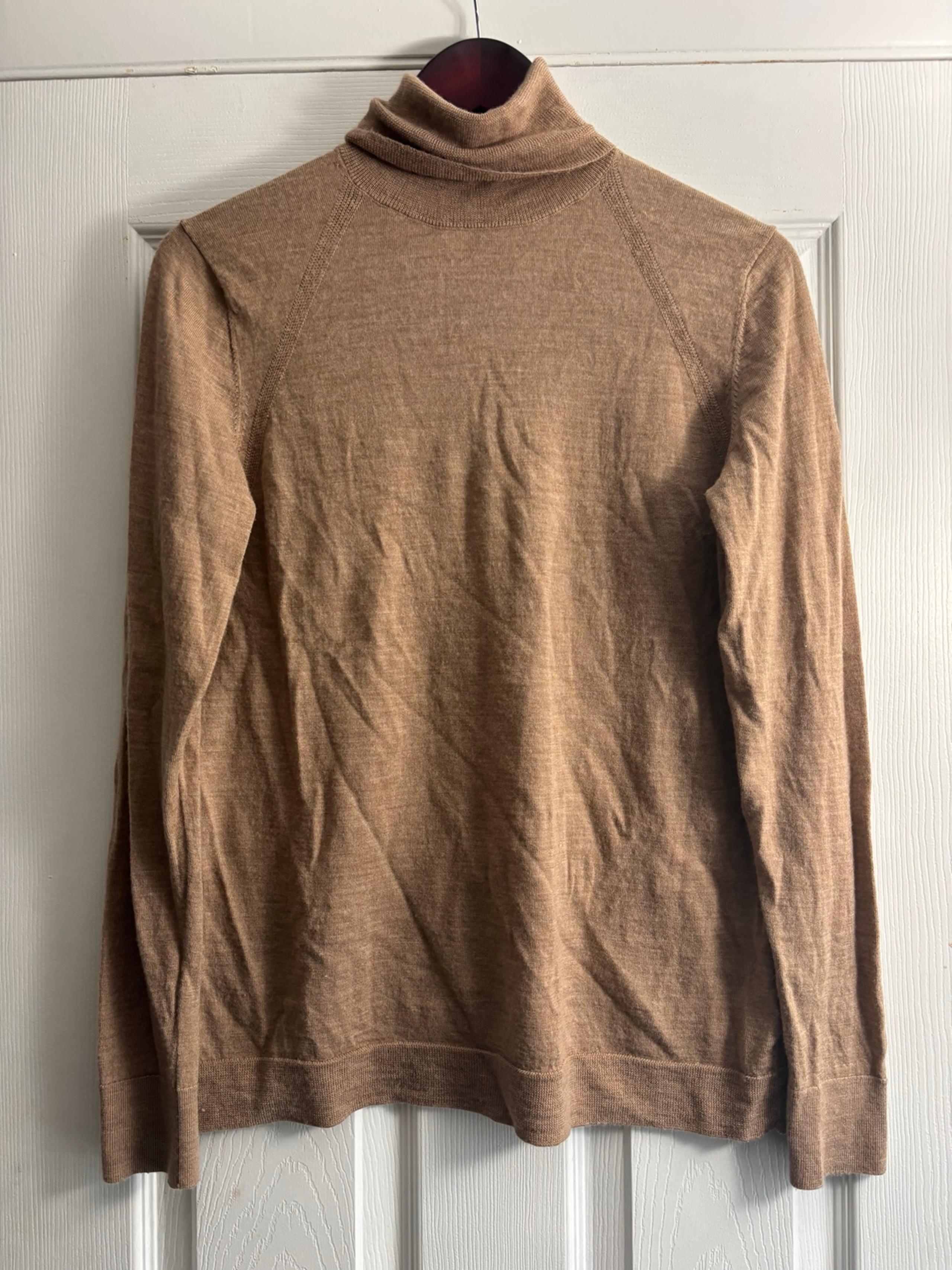 Banana Republic tan turtle neck sweater