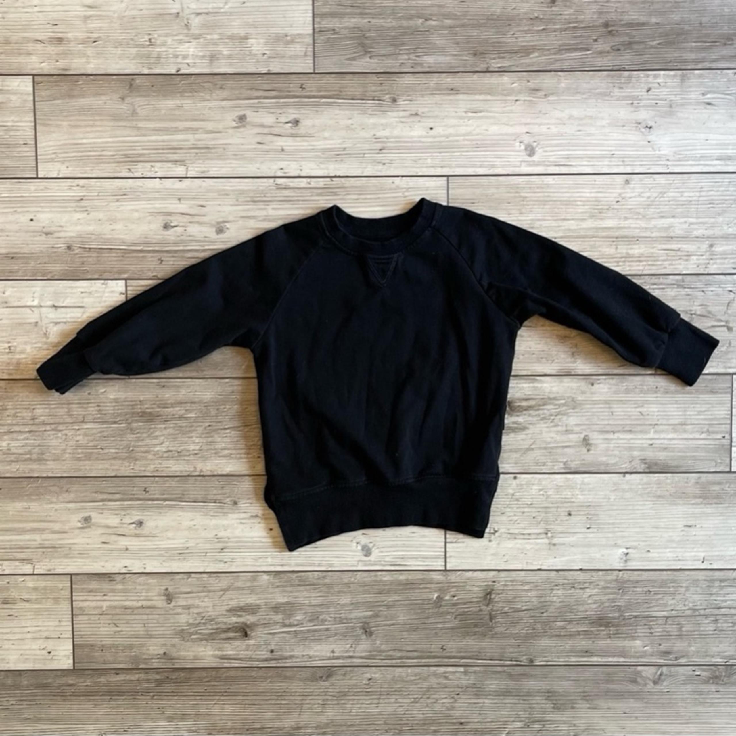 Little Bipsy | Black Crewneck Sweater | Size: 3T-4T