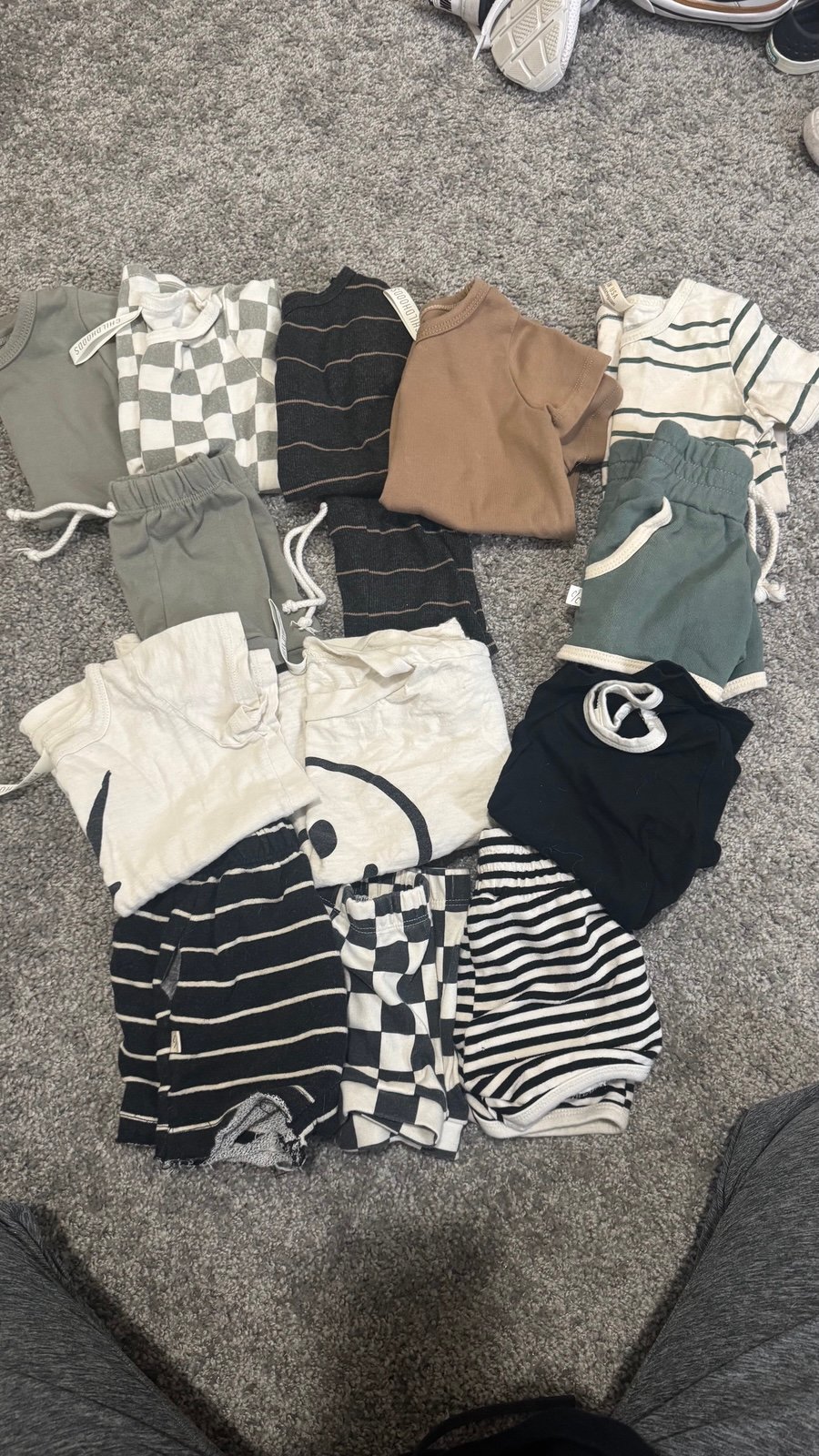 Childhood clothing 2t bundle