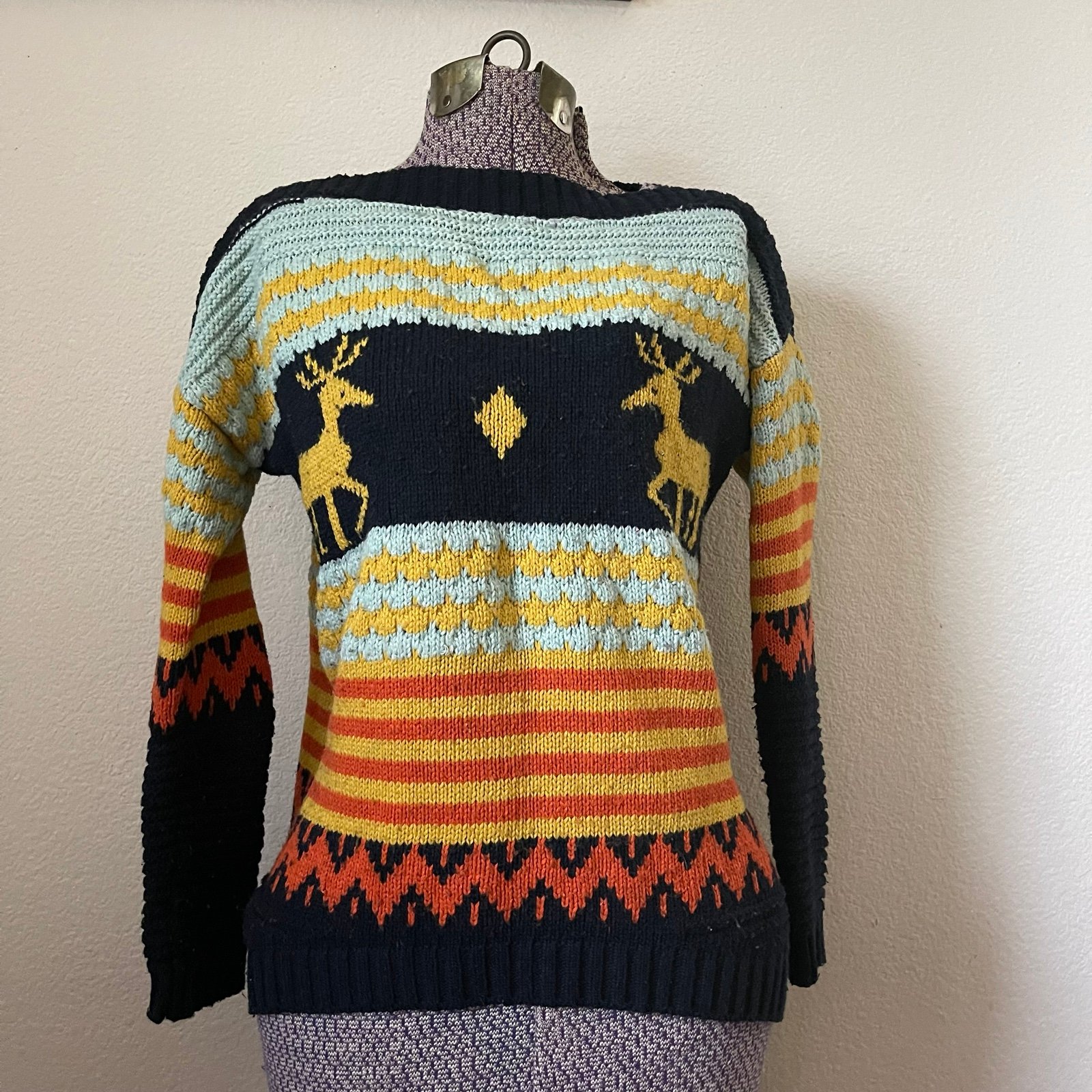 Vintage knit deer sweater