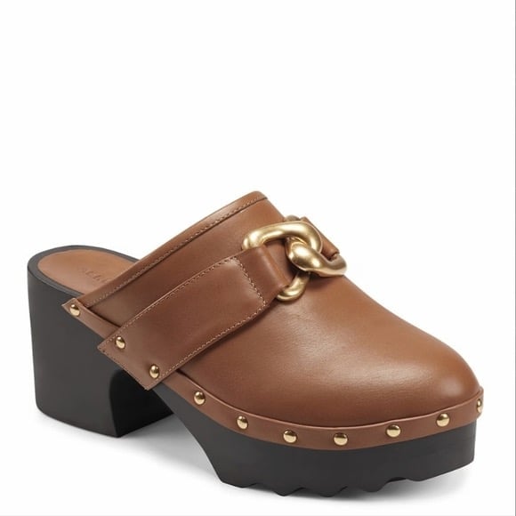 Aerosoles Gold Nailhead Crosby Tan Leather Clogs Mules Size 10.5 new without box