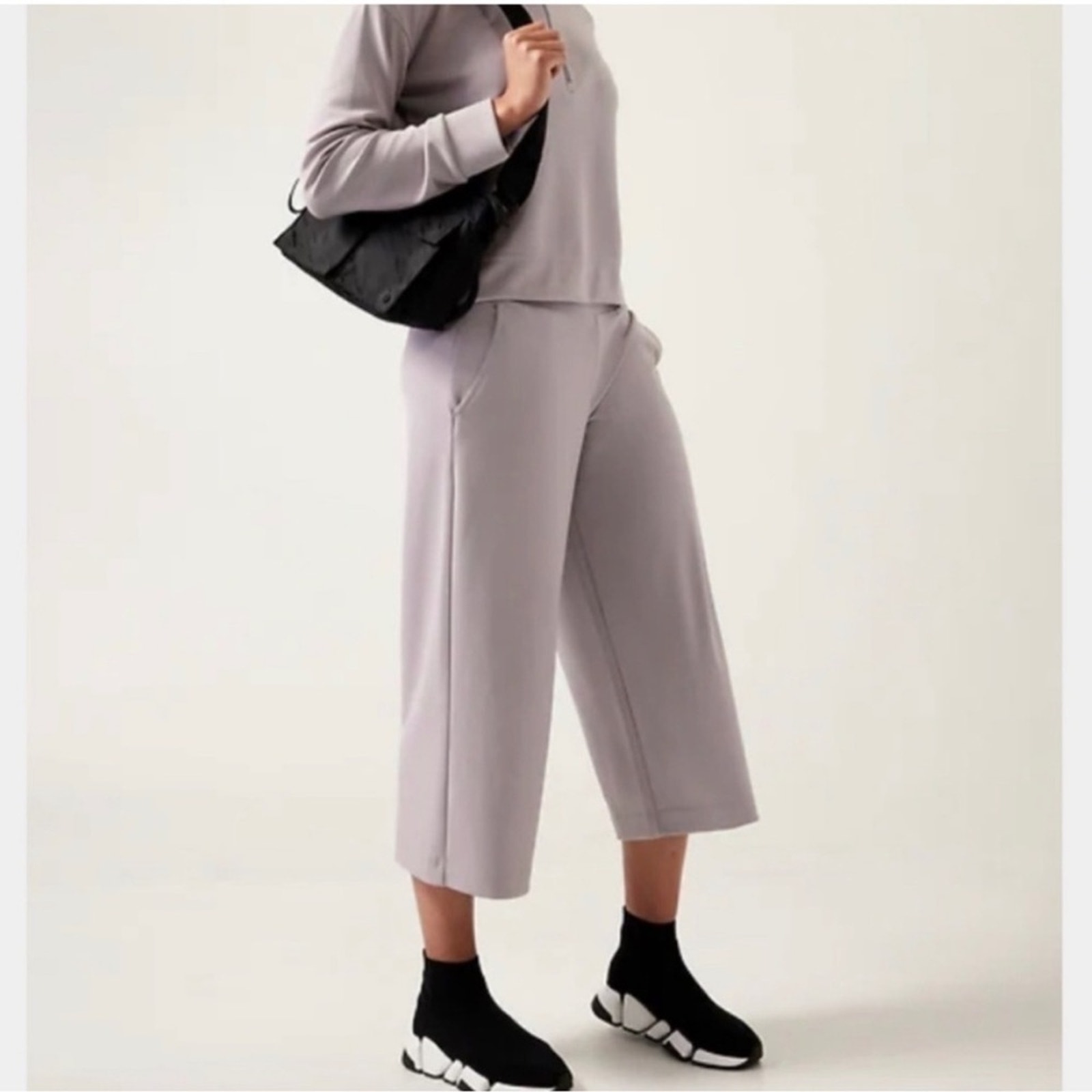 Athleta Seasoft Wide Leg Crop Pant in Tinsel Purple S