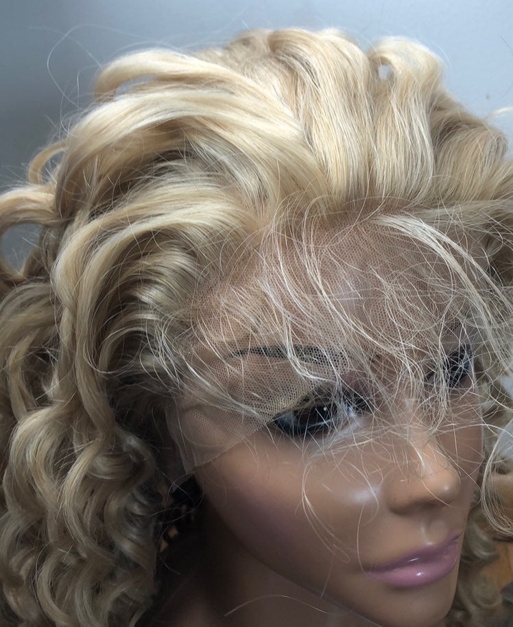 18 BLONDE CURLY WAVY LACEFRONT WIG *NEW