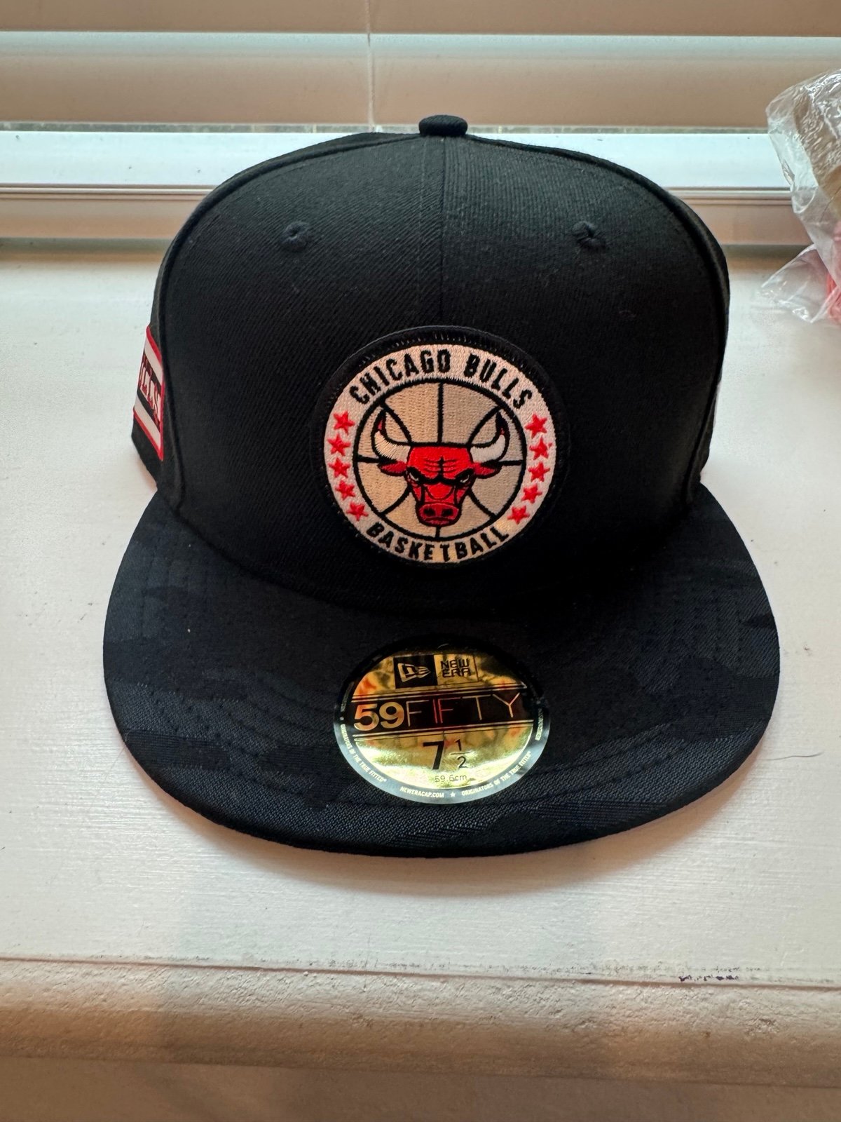 New Era 59Fifty CHICAGO BULLS Black Camo Patch 5950 Fitted 7 1/2 Cap Hat