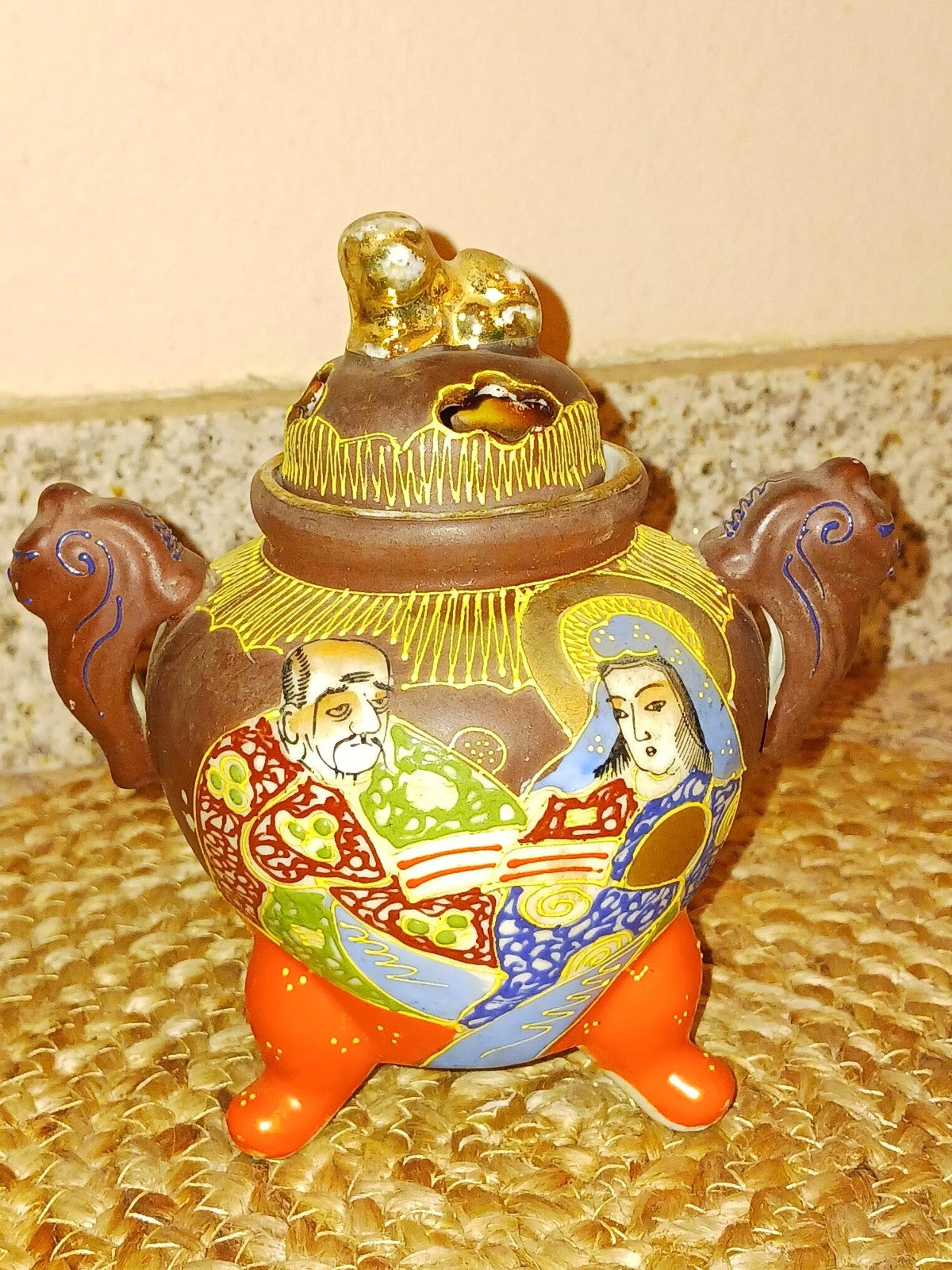 Vintage Japanese  Satsuma Porcelain Incense Burner