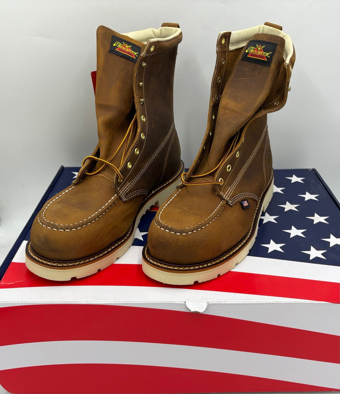 Thorogood Men's 8 Trail Crazyhorse Moc Steel Toe Boots Shoes, Brown Sz 13 2E