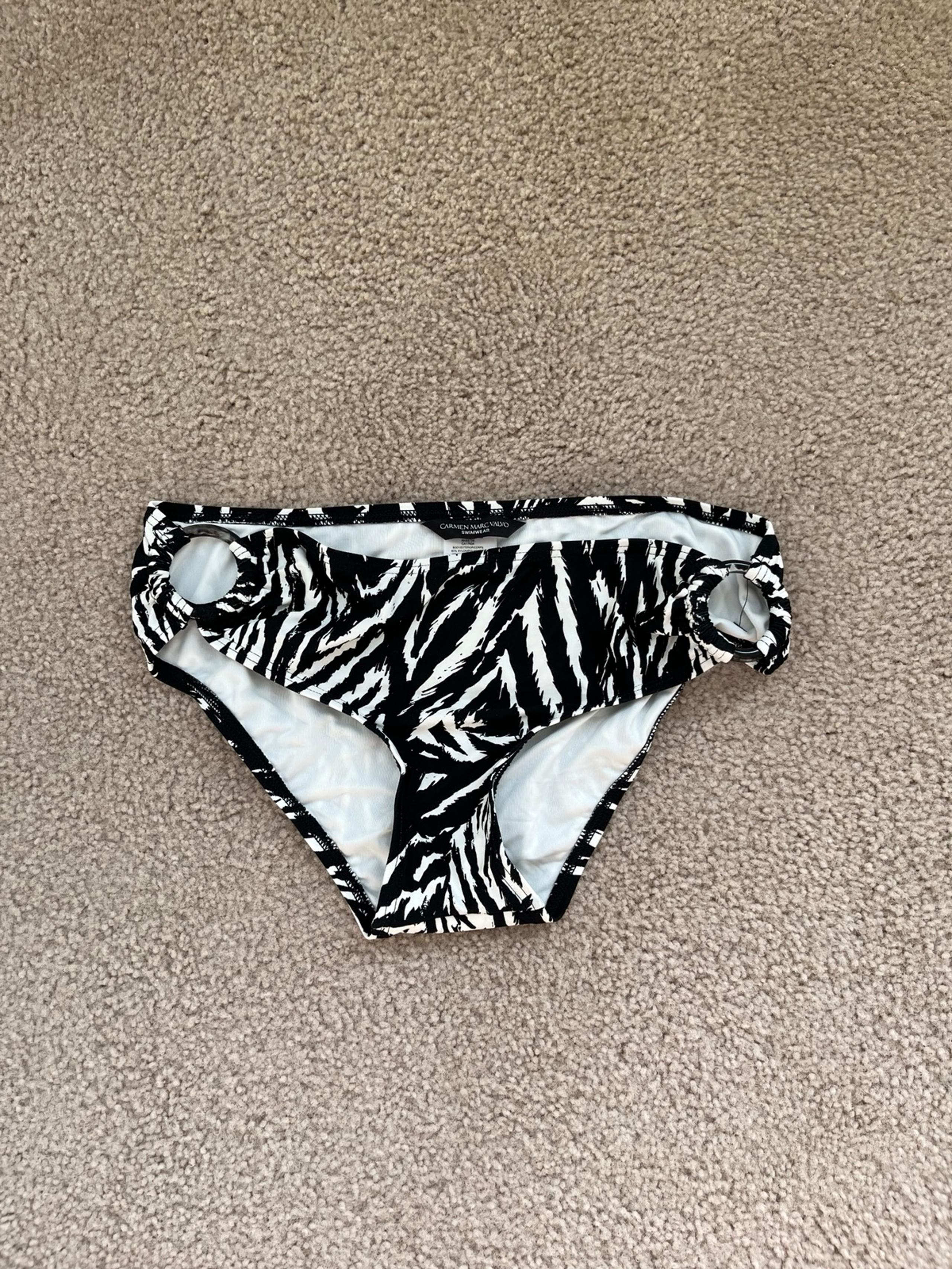 Carmen Marc Valvo Women's Bikini Bottoms
