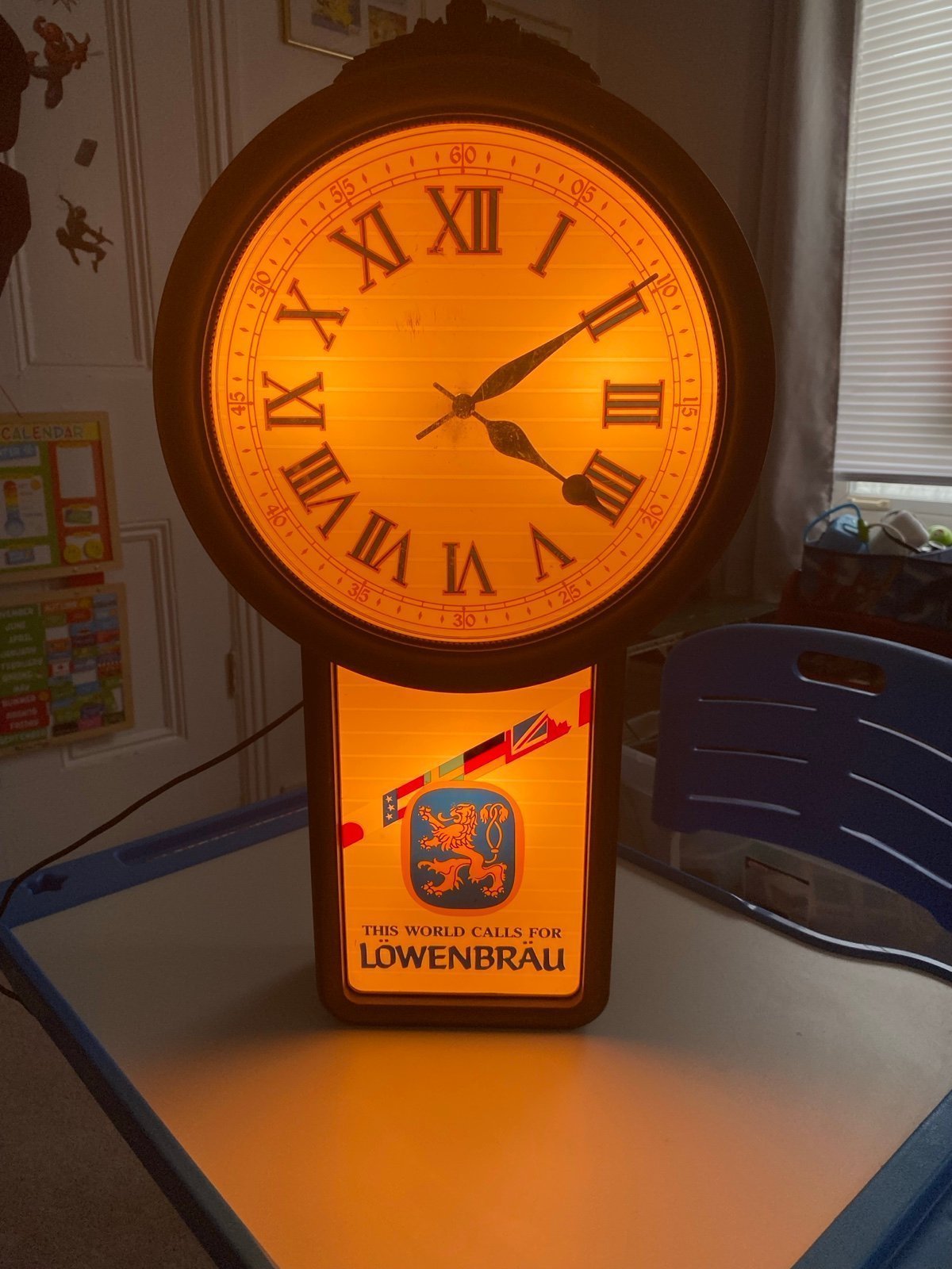 Clock 1980’s beer sign