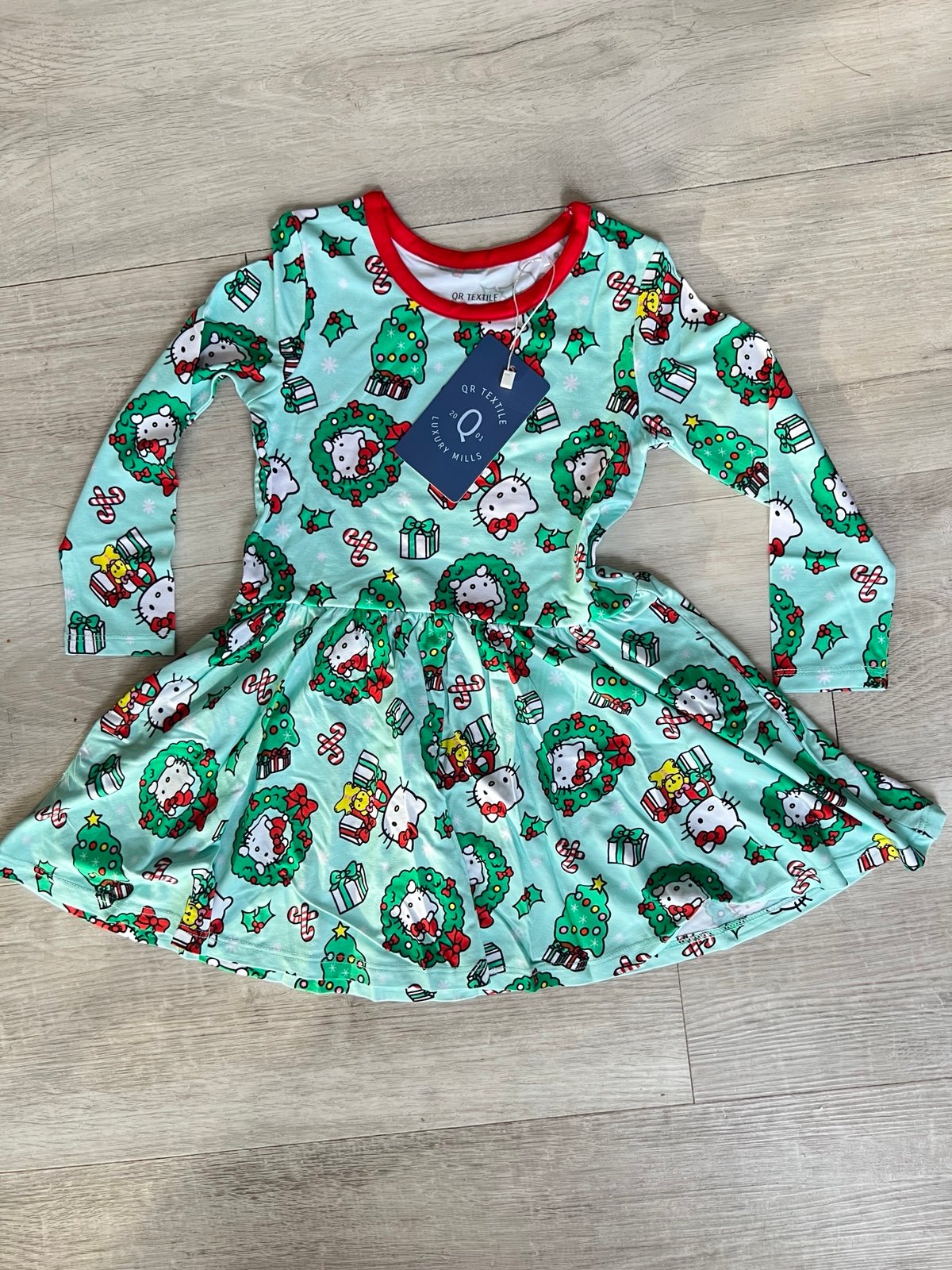 NWT Hello Kitty Sanrio Christmas Wreath Bamboo Twirl size 2T Charlie's Project