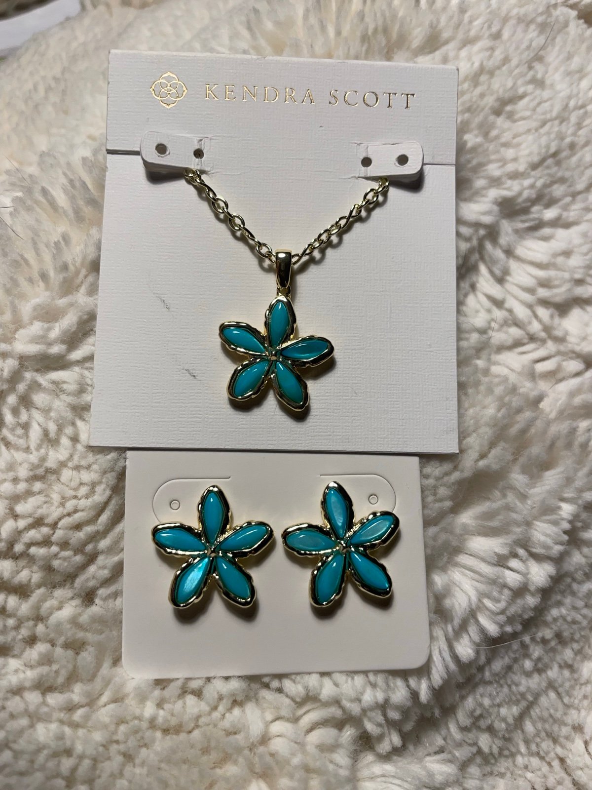 Set of Kendra Scott Kayla Teal and Gold Flower MOP Necklace and Earrings