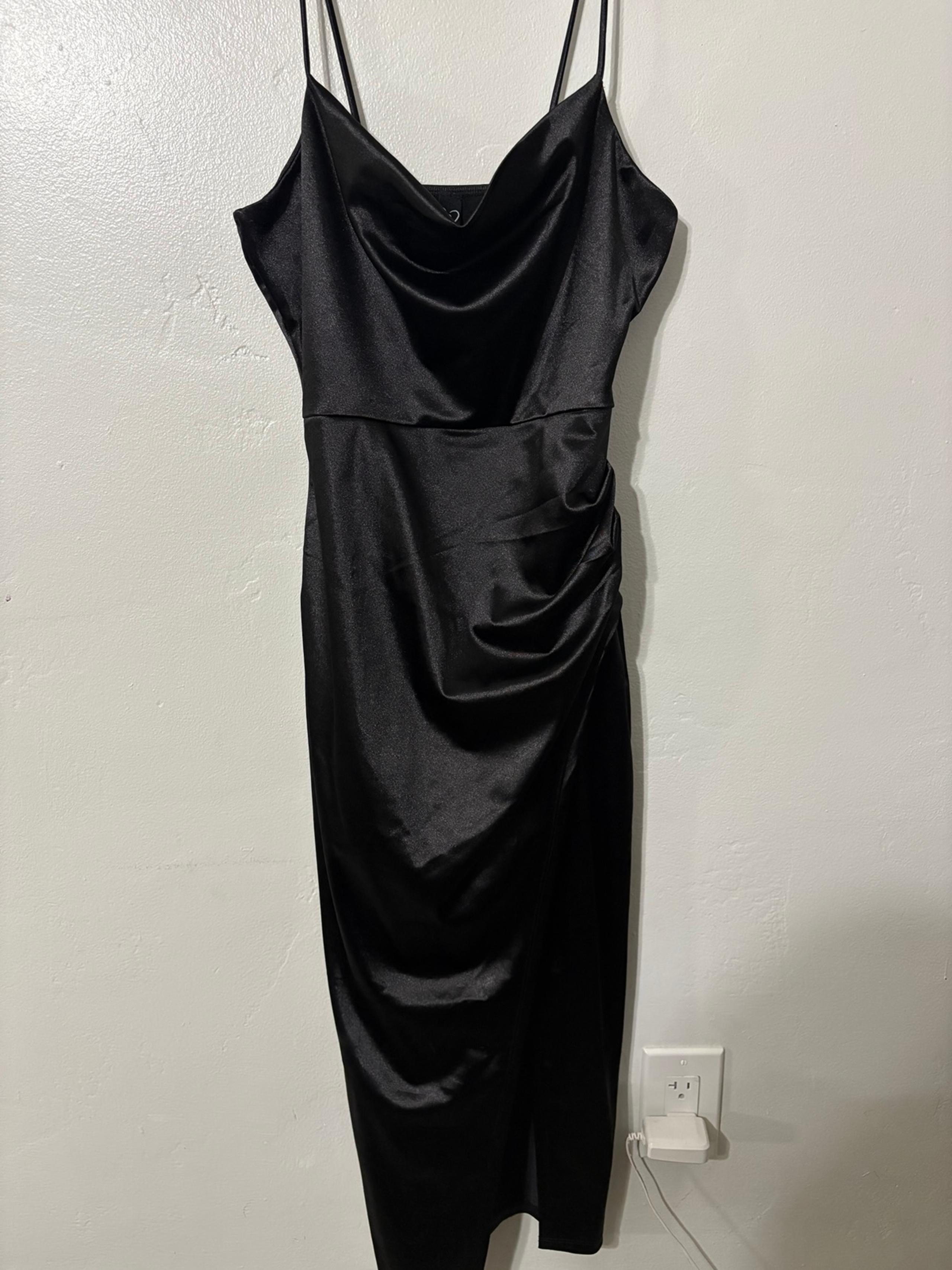 Windsor body con dress