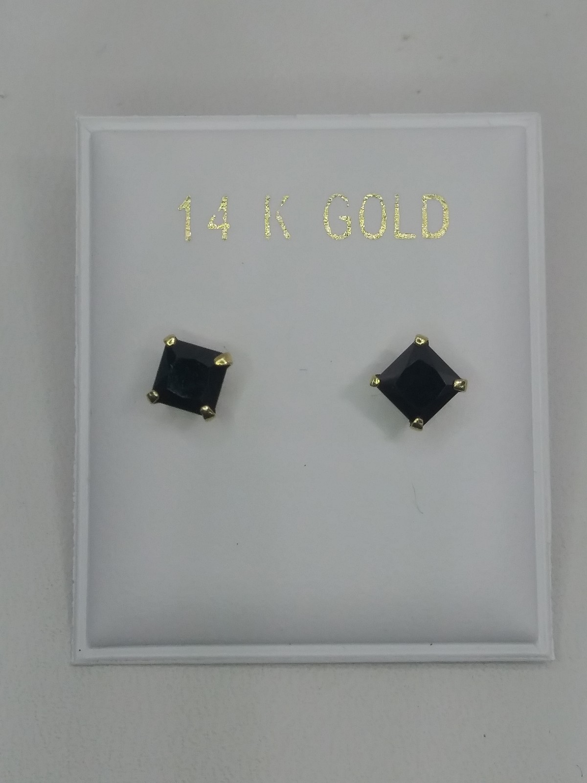 14k gold Earrings