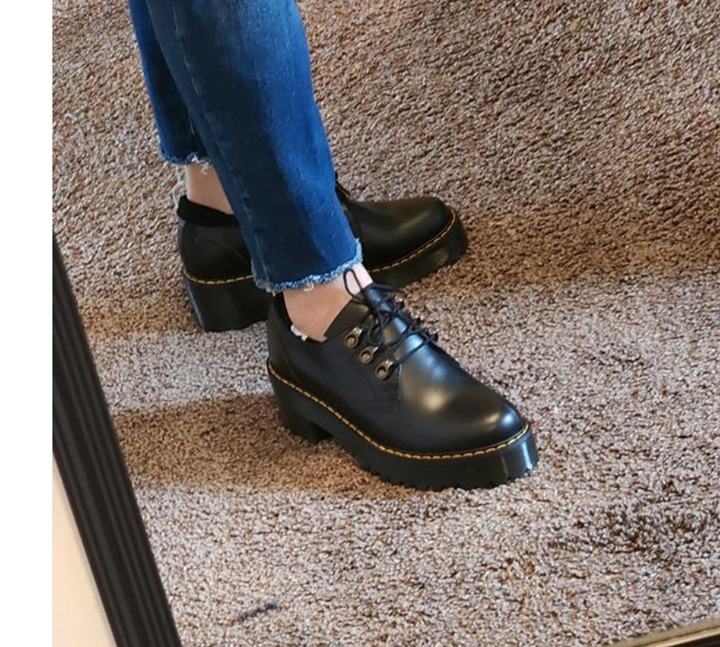 sz 6 DR. MARTENS LEONA HEELED PLATFORM DERBY IN SMOOTH LEATHER MSRP 190