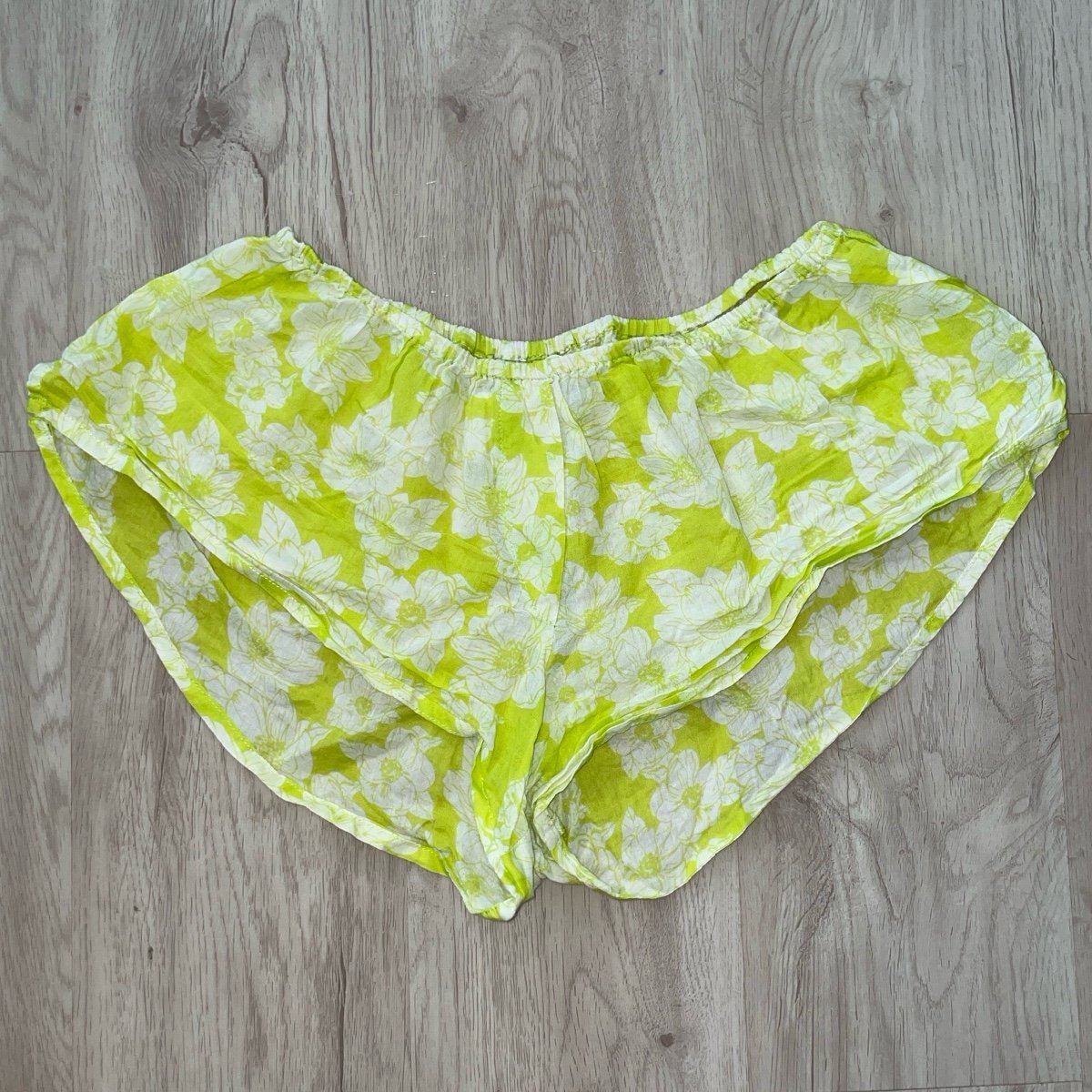 Acacia shorts