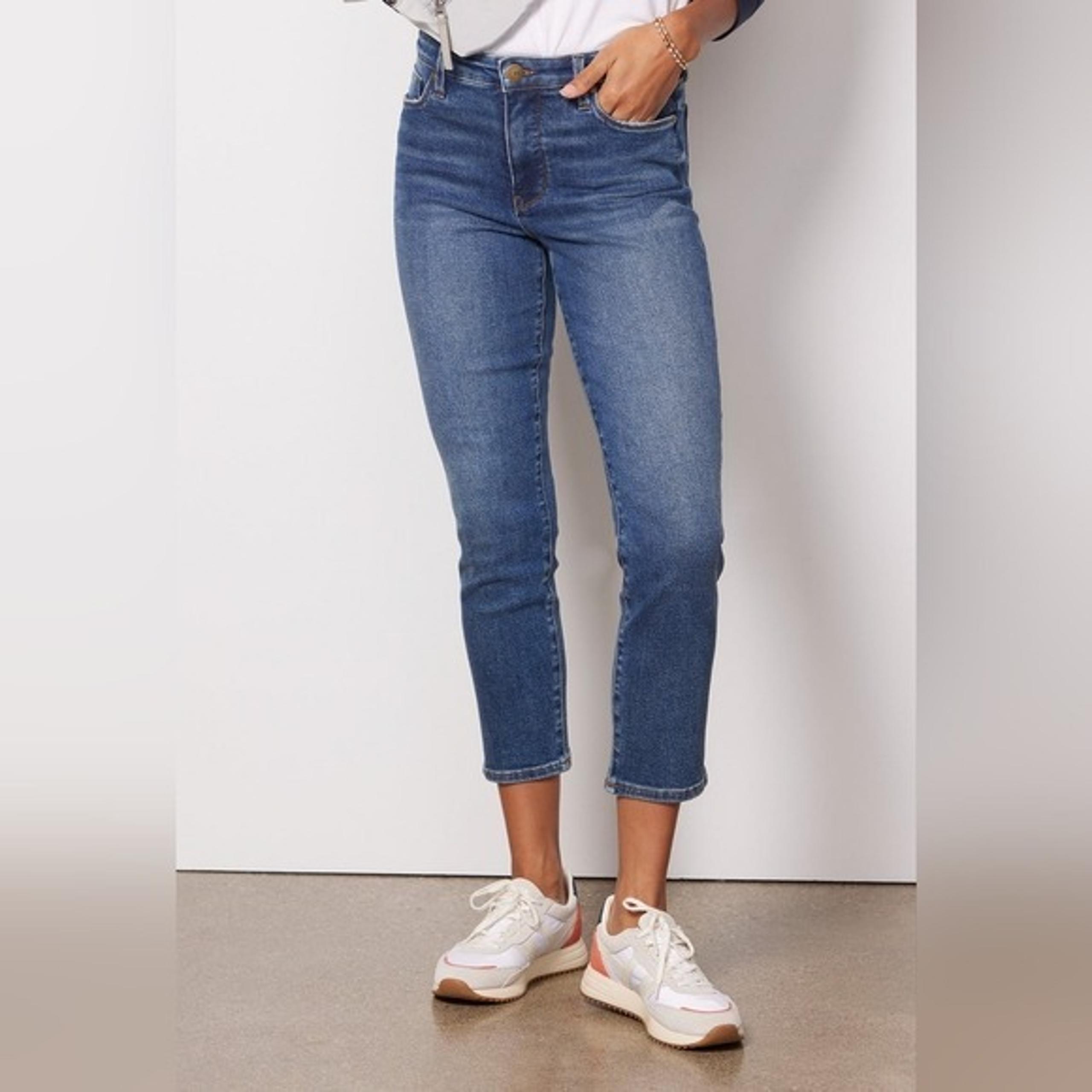 Evereve THE EVER straight Jeans Size 29