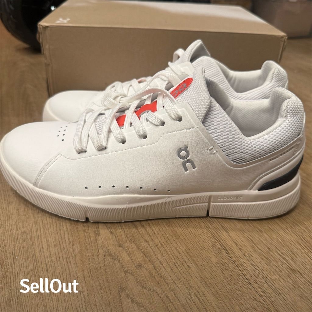 On Cloud The Roger Advantage Women's Sneakers White Size 10 LIKE NEW