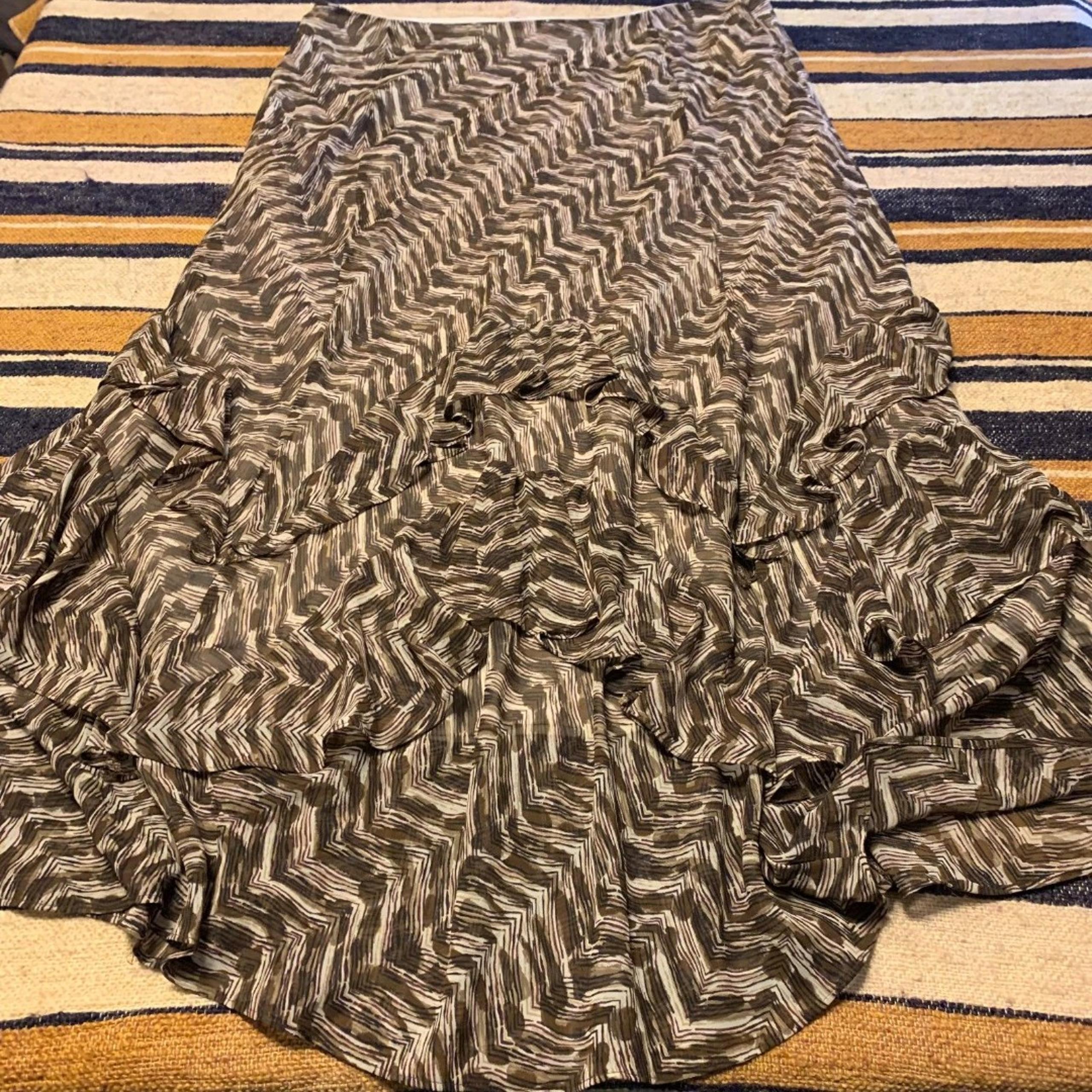 East 5th Ruffle Midi Skirt Maxi Long 90s Y2K Brown Flowy Boho Indie Size 16