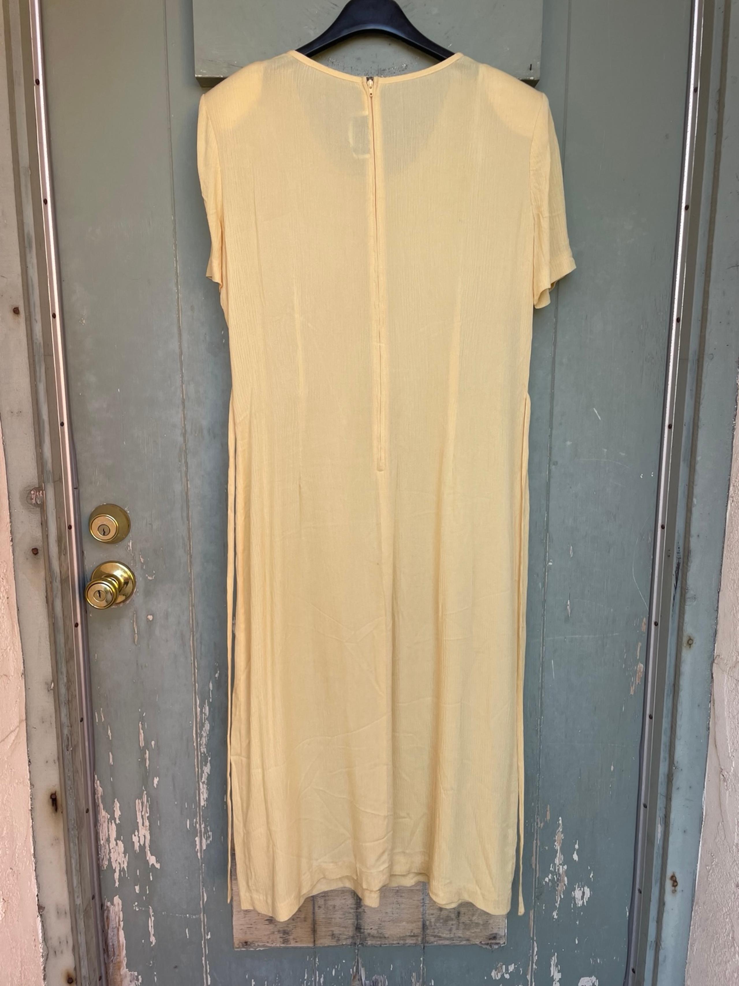 Women’s dress
