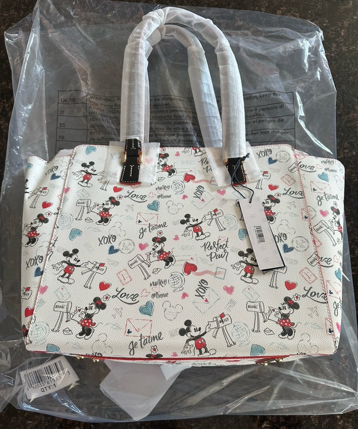 New/NWT Disney Dooney & Bourke Mickey & Minnie Mouse Valentines Exclusive Tote