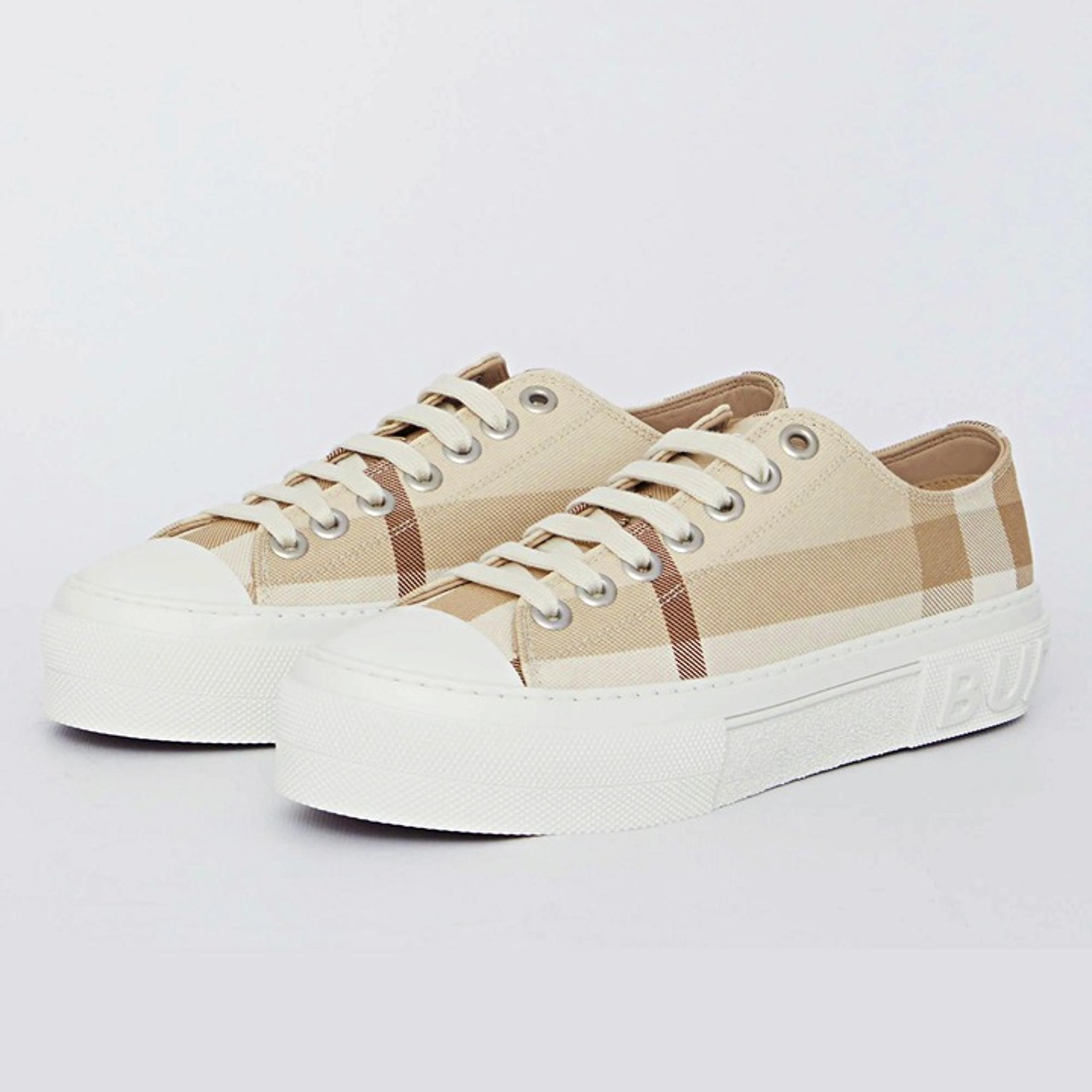 Burberry Women's Jack Checked Low Top Sneakers Size 36 (MSRP $675)