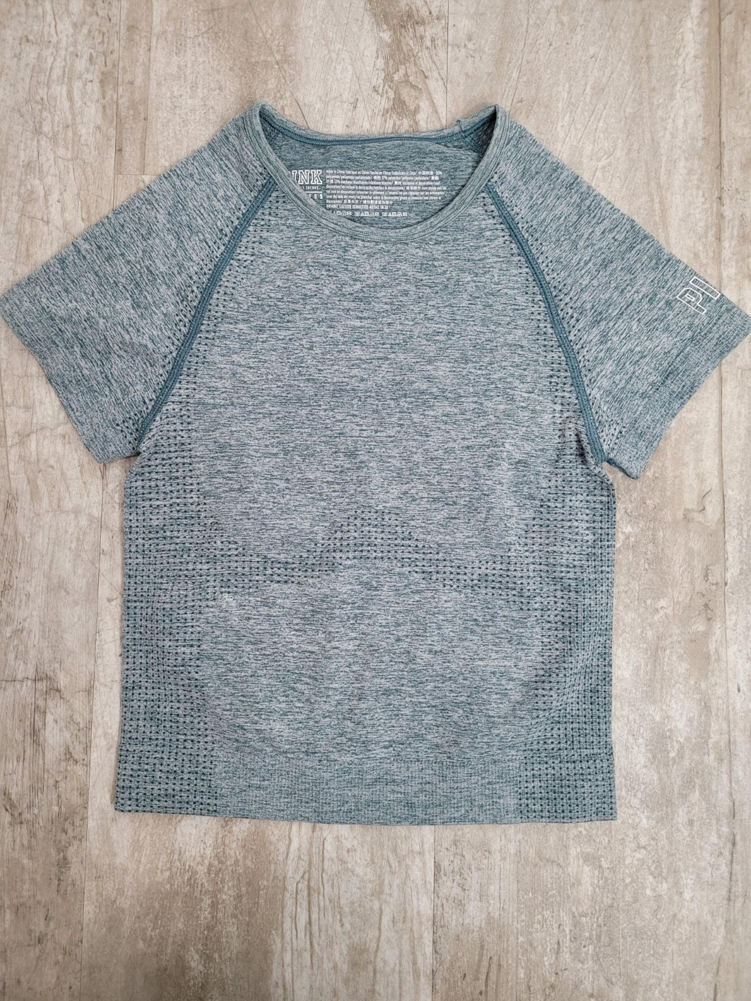 VS PINK seamless short sleeve shirt Small Green