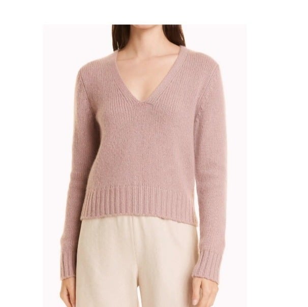 NWT VINCE Shrunken V-Neck Cashmere Sweater