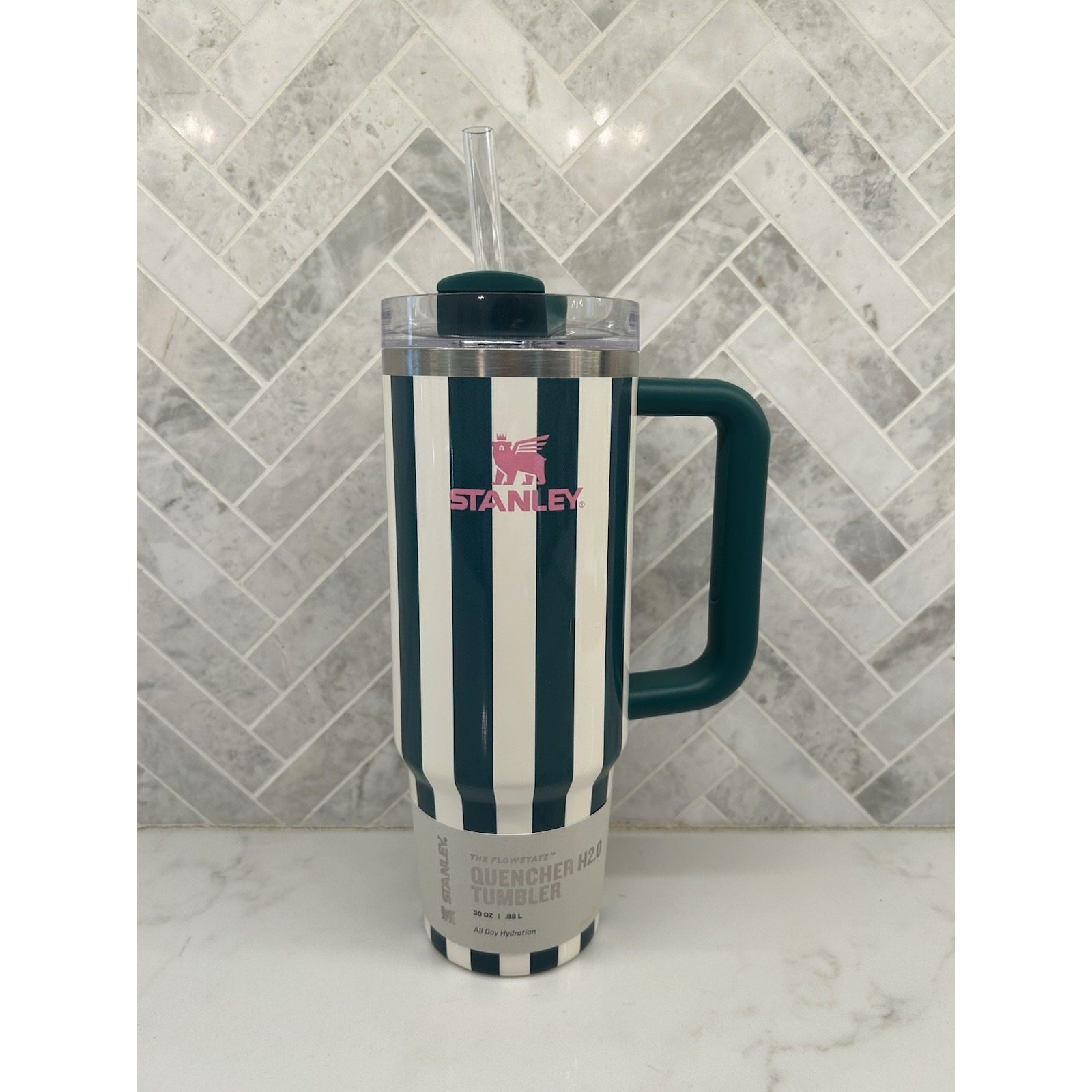 Stanley Cabana 30 oz Flowstate Quencher H2.0 Tumbler Striped Emerald Green