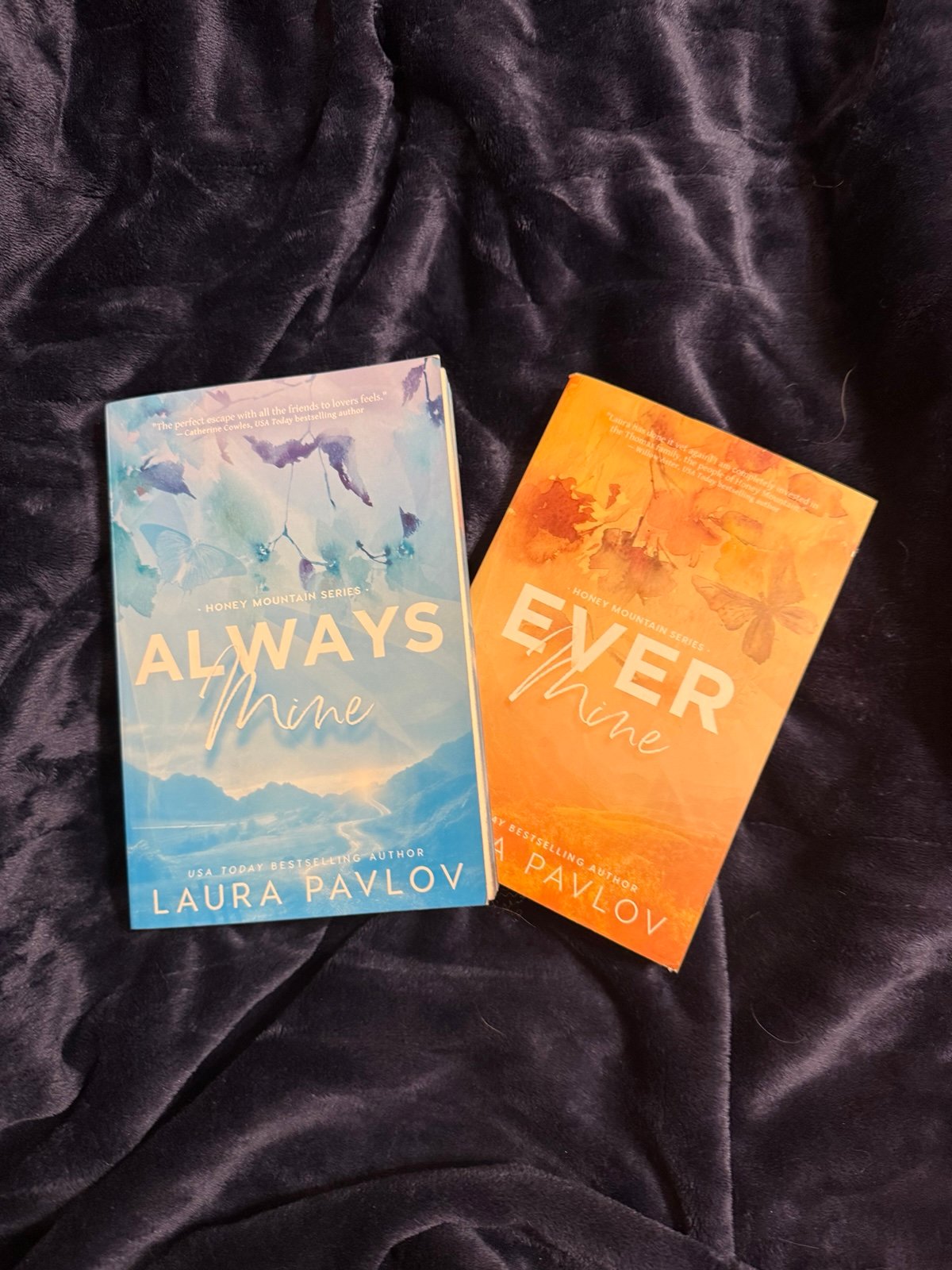 Always Mine and Ever Mine by Laura Pavlov Special Edition Sprayed Edges- NEW PB