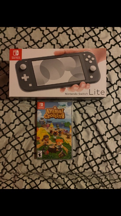 Nintendo switch lite w/ Animal Crossing
