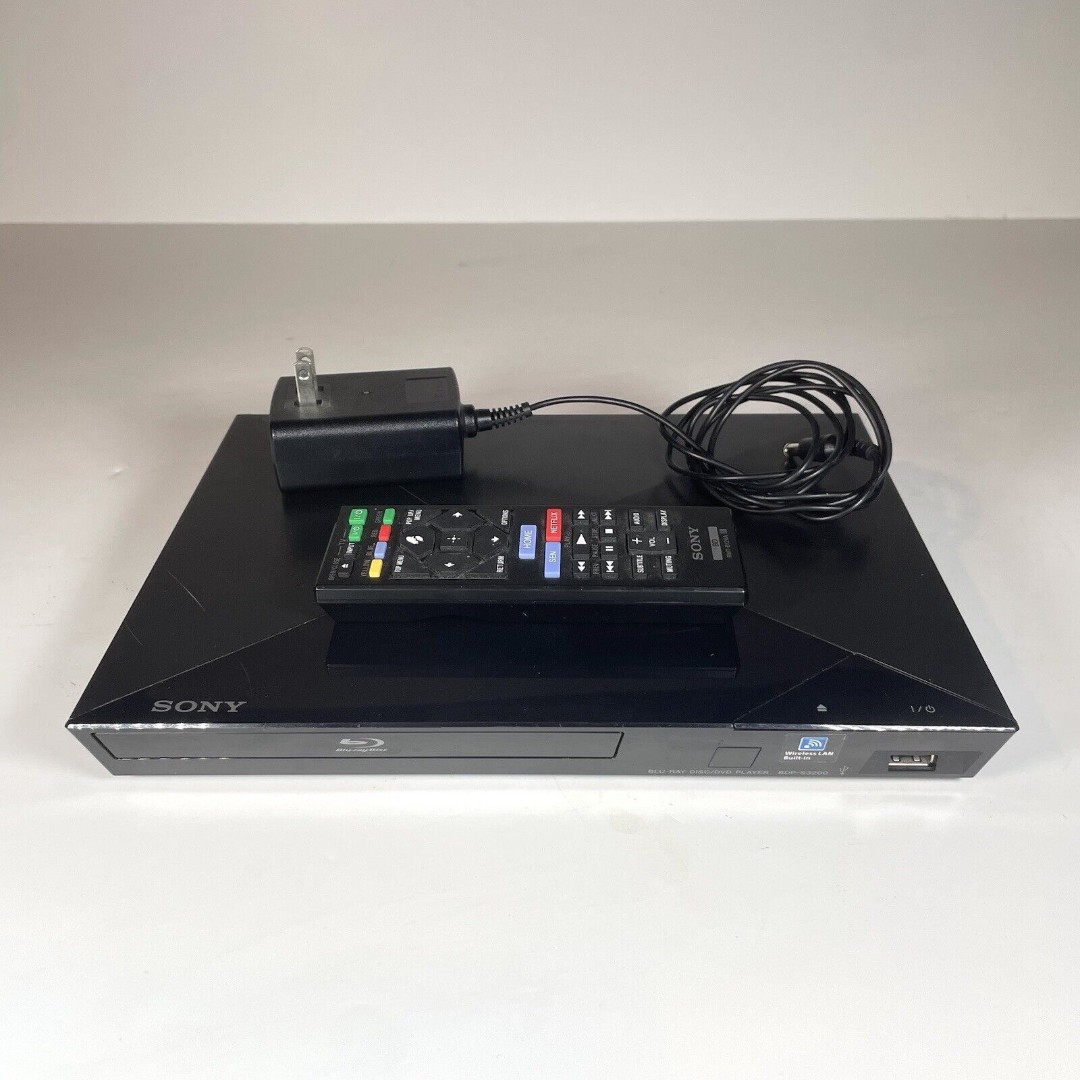 Sony BDP-S3200 Blu-Ray Disc DVD Blu-ray Player & Power Cable/with Remote