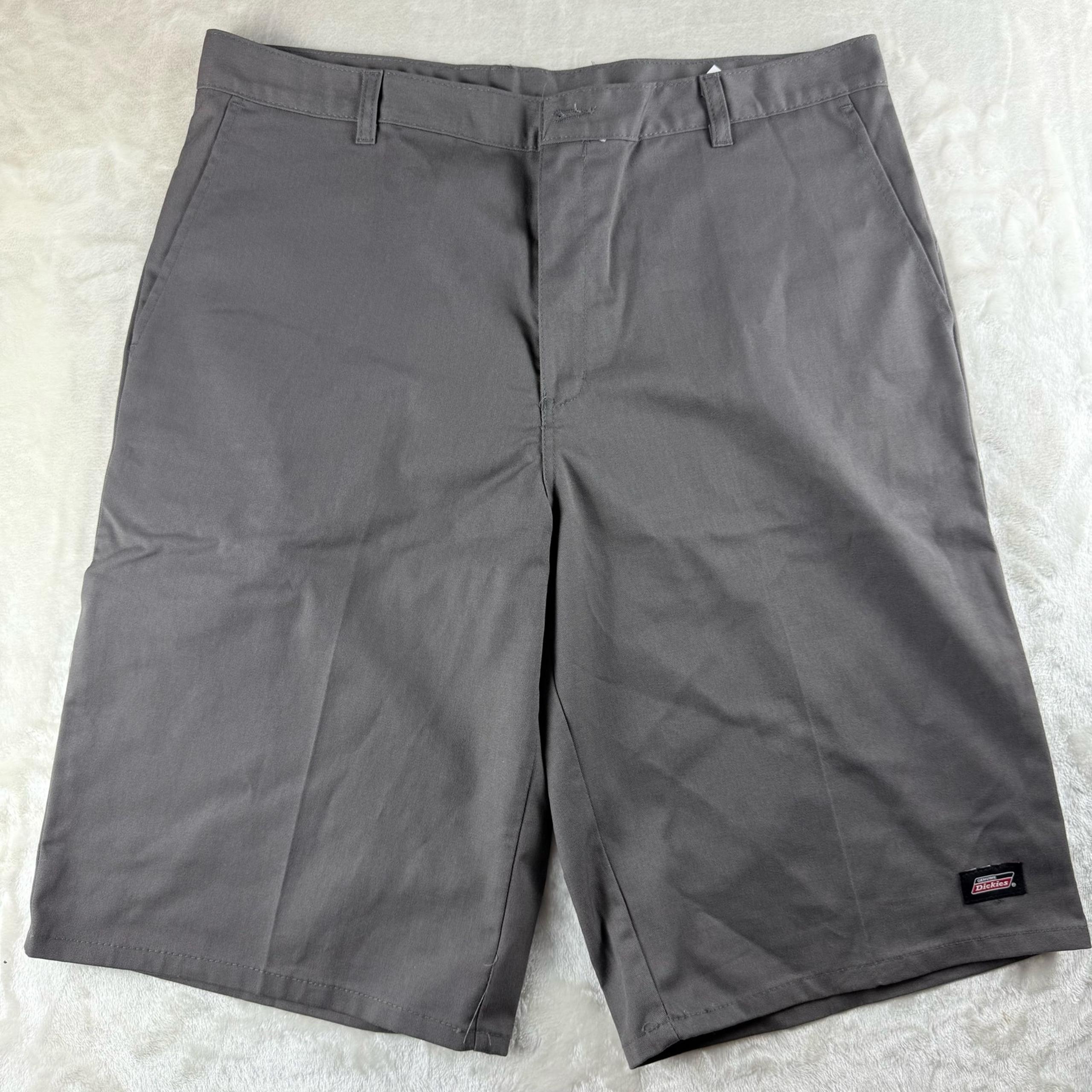 Dickies Work Shorts Flex Men's 38 Relaxed Fit Gray Chino 13" Inseam NWT