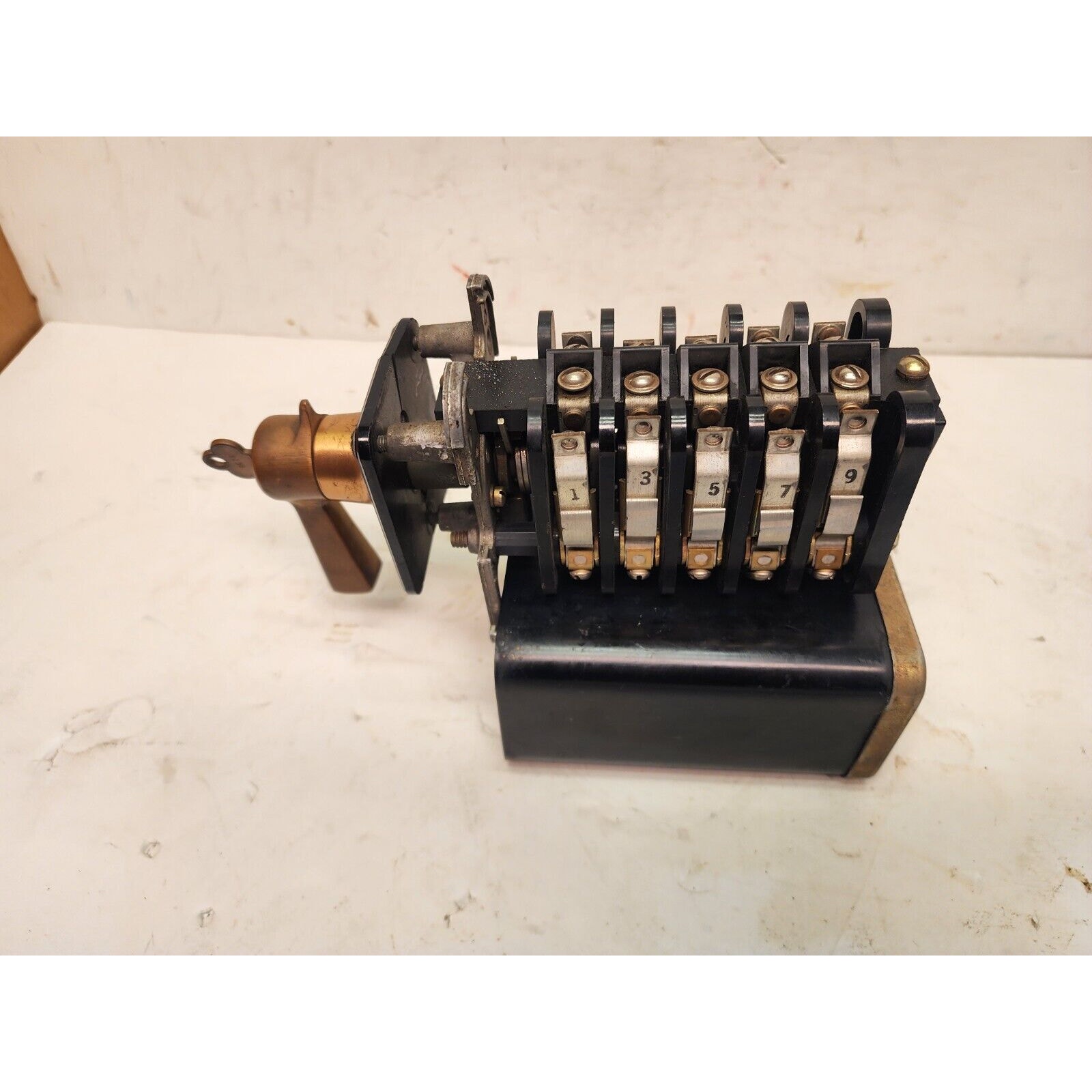 GE General Electric 195a4334 G1X2 Type SB-1 Breaker Control Switch SEE THE VIDEO