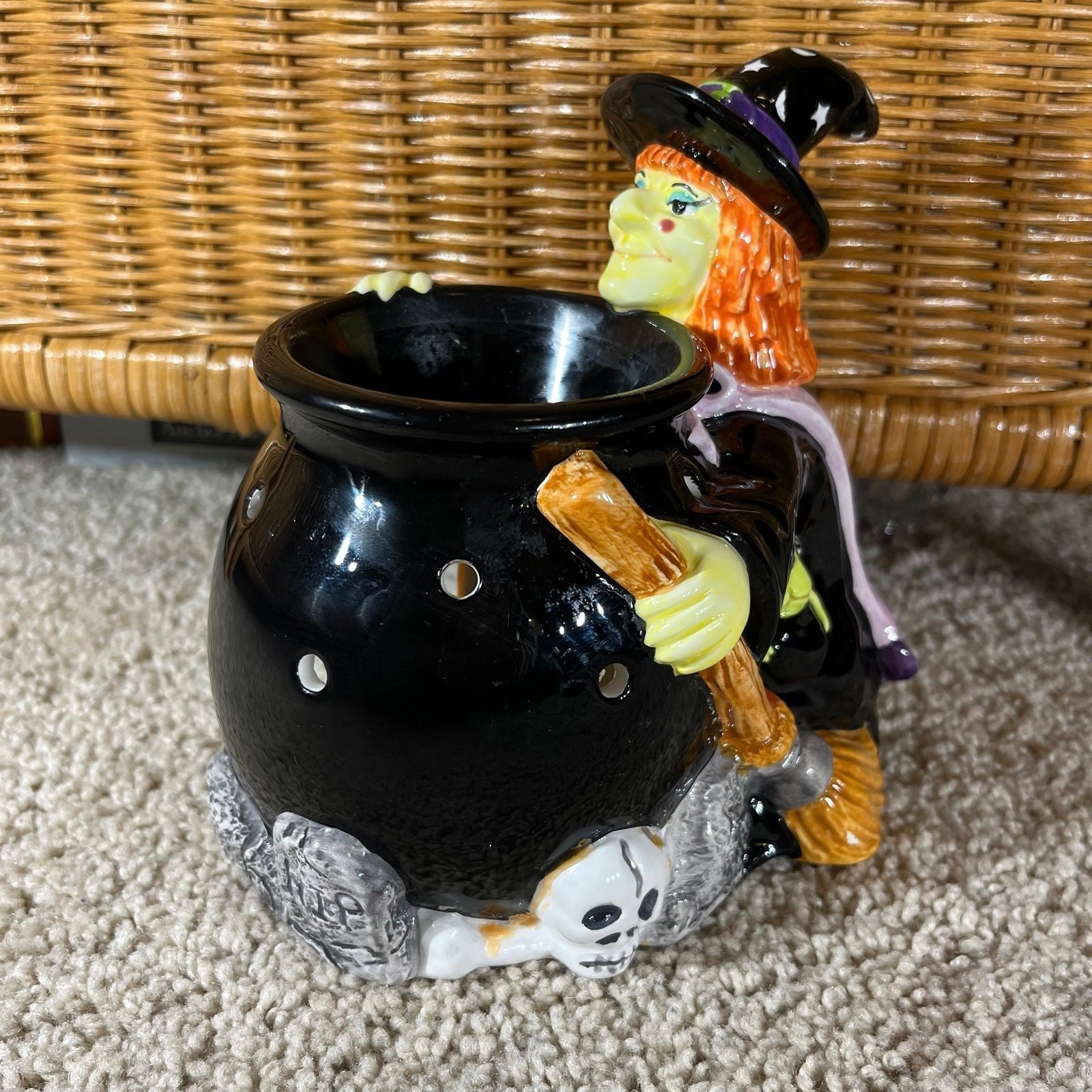 Yankee Candle haunted witch brew cauldron wax tart warner burner RARE halloween
