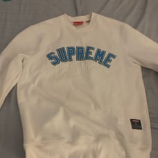 Supreme sweatshirt