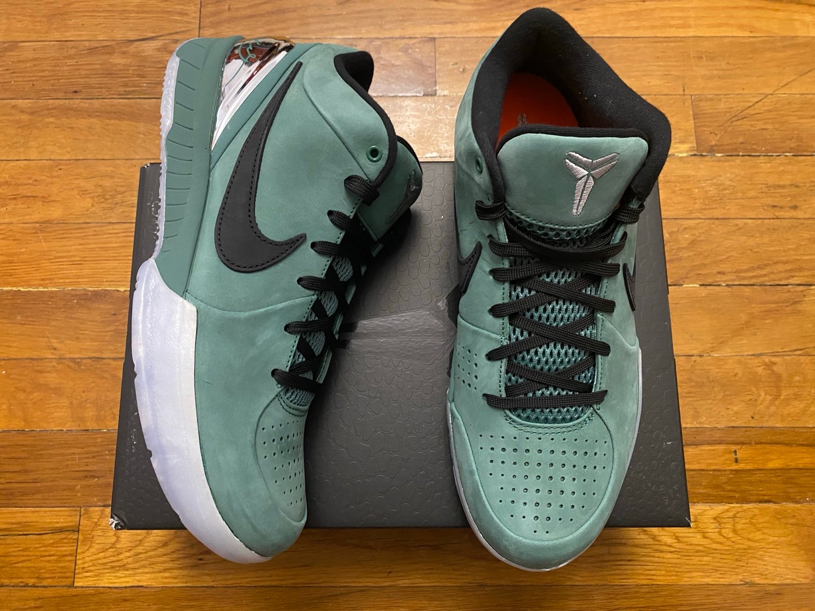 Size 9.5 - Nike Kobe 4 Protro Girl Dad Kobe Basketball Shoes Men’s