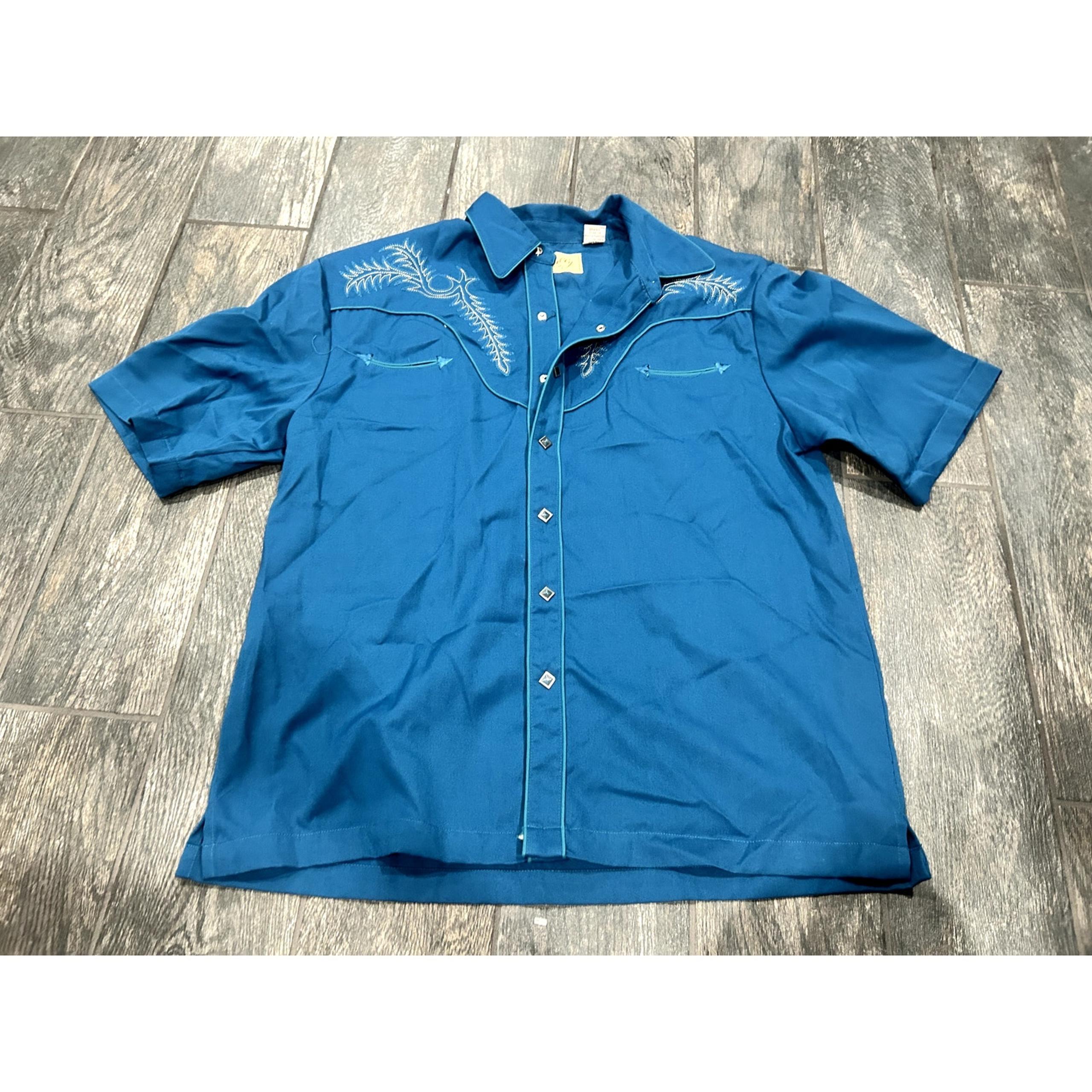 GENTLY USED SCULLY WESTERN BUTTON DOWN- LARGE
